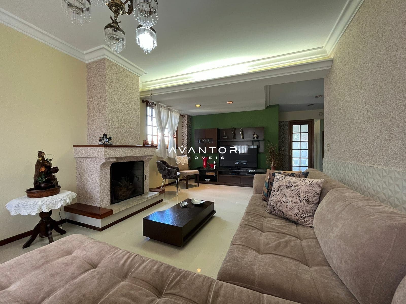 Casa com 4 quartos à venda em Juscelino Kubitschek, Santa Maria/RS — foto 9 de 12