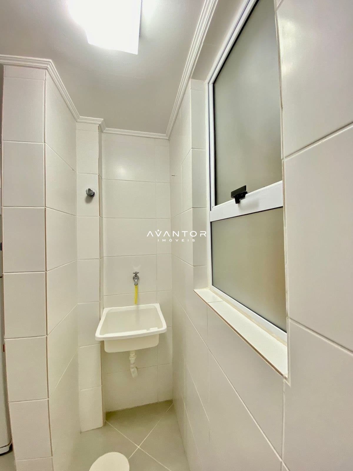 Apartamento com 1 quarto para alugar no Edifício Barcelona, em Nossa Senhora do Rosário, Santa Maria/RS — foto 10 de 11