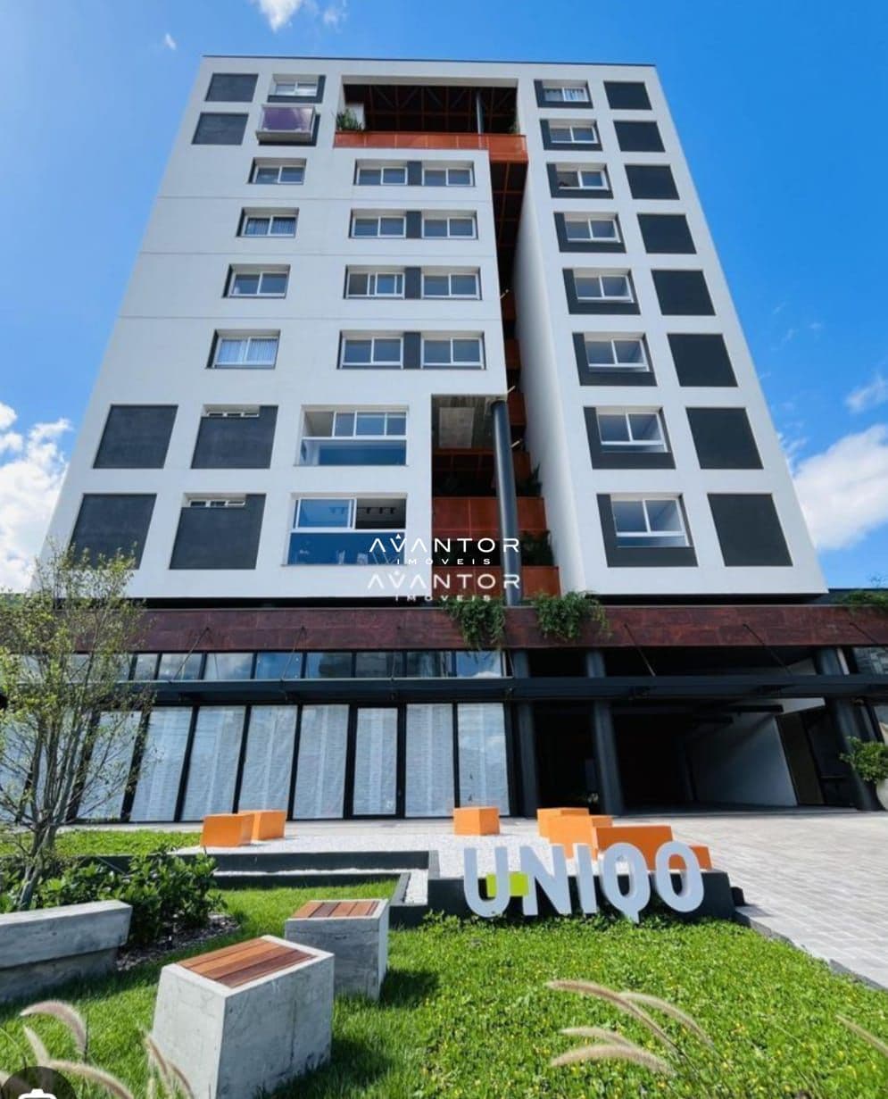 Fachada do prédio com entrada — Apartamento com 1 quarto à venda no Uniqo Smart Living, em Camobi, Santa Maria/RS