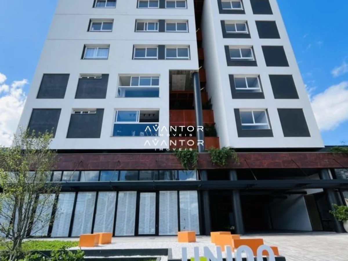 Fachada do prédio com entrada — Apartamento com 1 quarto à venda no Uniqo Smart Living, em Camobi, Santa Maria/RS