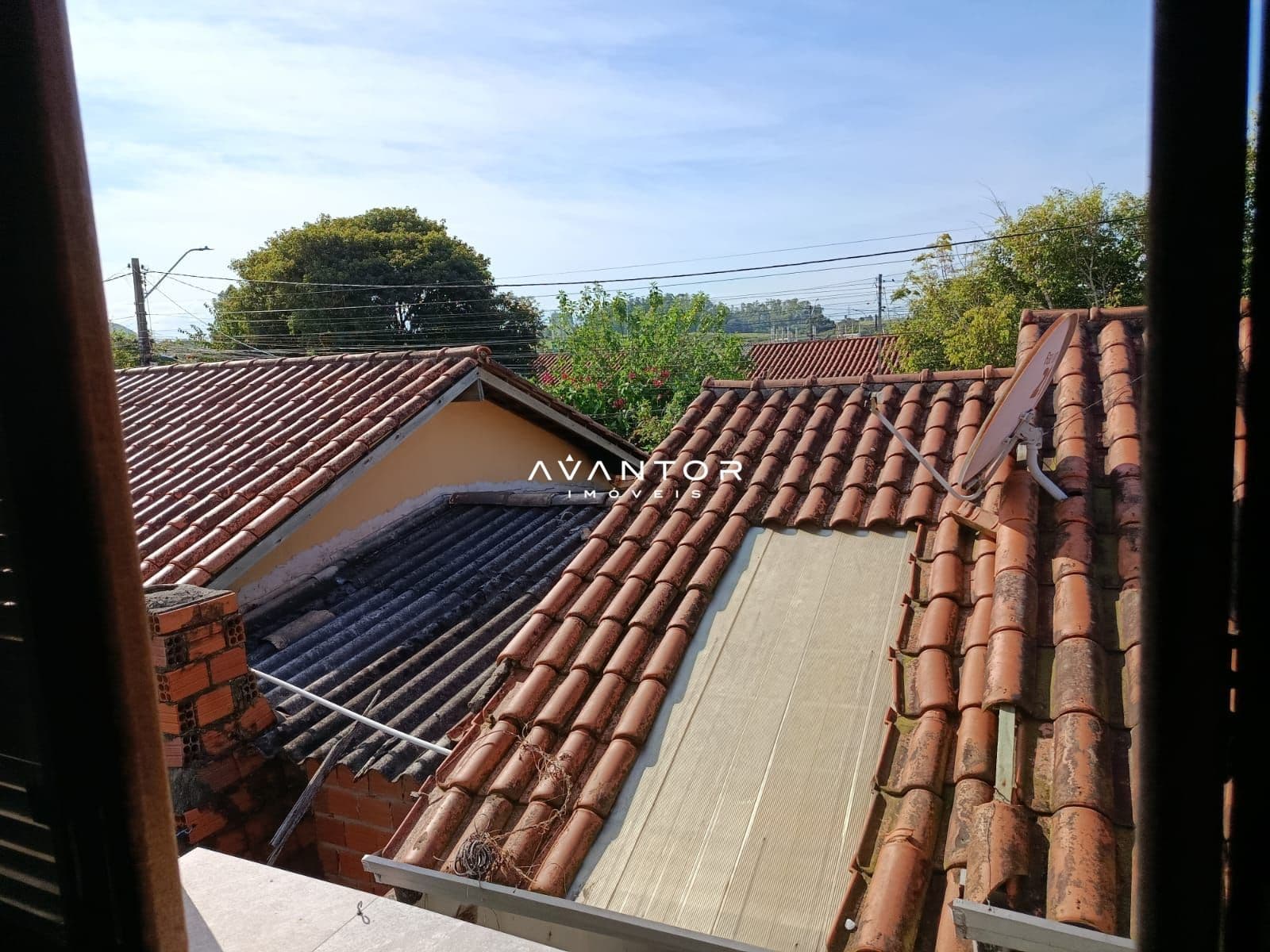 Casa com 4 quartos à venda em Diácono João Luiz Pozzobon, Santa Maria/RS — foto 2 de 28
