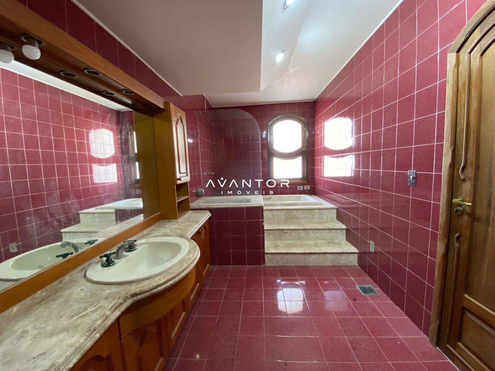 Casa Comercial com 5 salas para alugar em Menino Jesus, Santa Maria/RS — foto 8 de 90