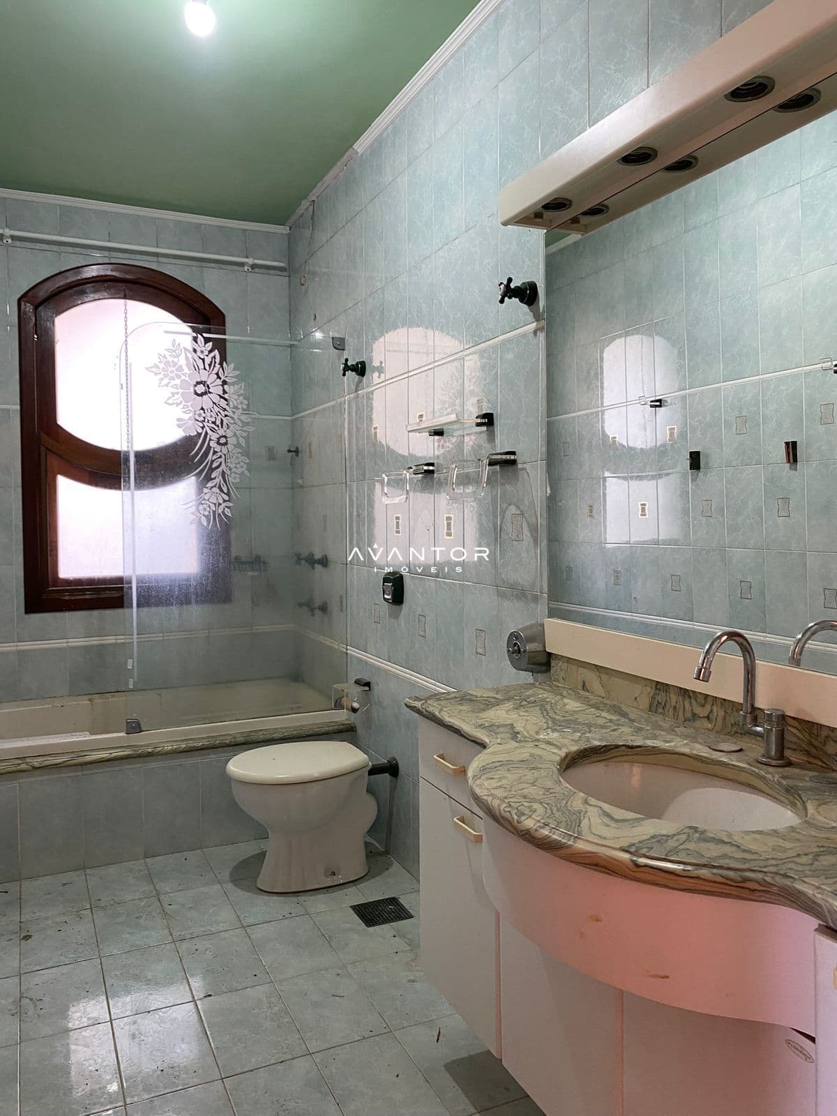 Casa Comercial com 5 salas para alugar em Menino Jesus, Santa Maria/RS — foto 9 de 90