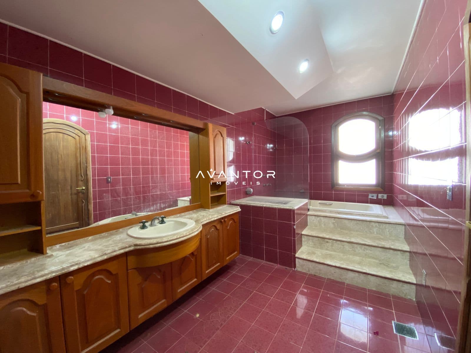 Casa Comercial com 5 salas para alugar em Menino Jesus, Santa Maria/RS — foto 16 de 90