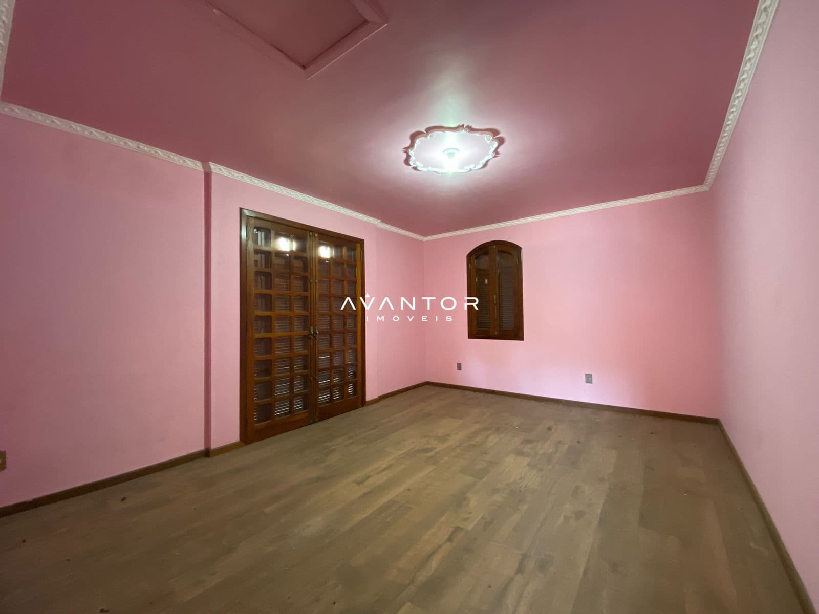 Casa Comercial com 5 salas para alugar em Menino Jesus, Santa Maria/RS — foto 18 de 90