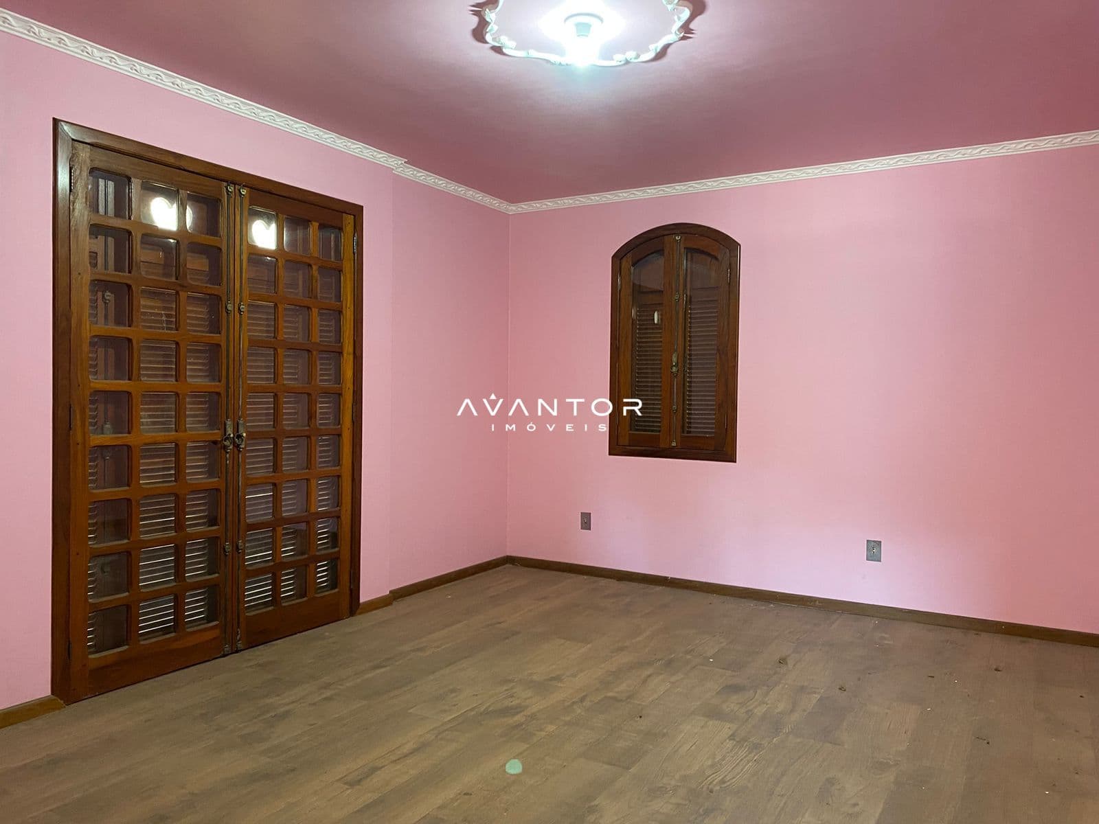 Casa Comercial com 5 salas para alugar em Menino Jesus, Santa Maria/RS — foto 19 de 90
