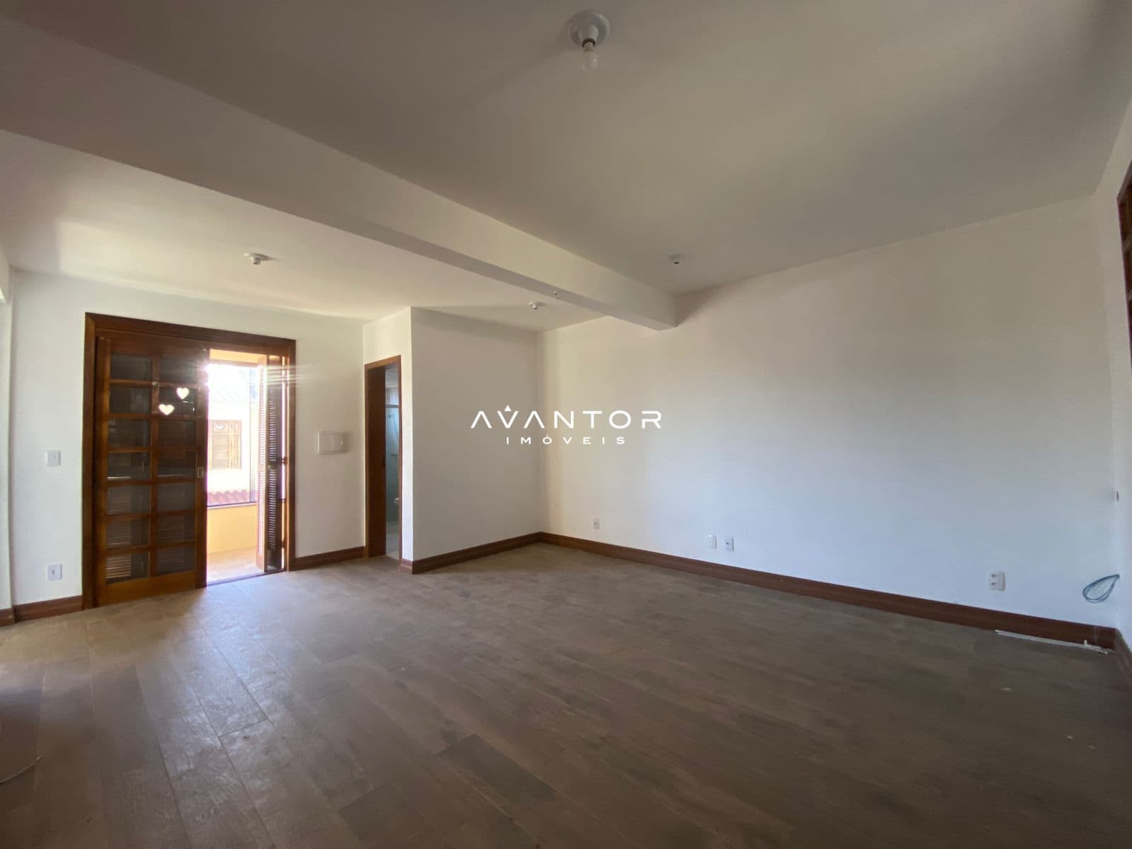 Casa Comercial com 5 salas para alugar em Menino Jesus, Santa Maria/RS — foto 34 de 90