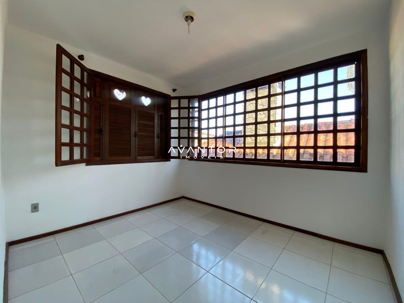 Casa Comercial com 5 salas para alugar em Menino Jesus, Santa Maria/RS — foto 53 de 90