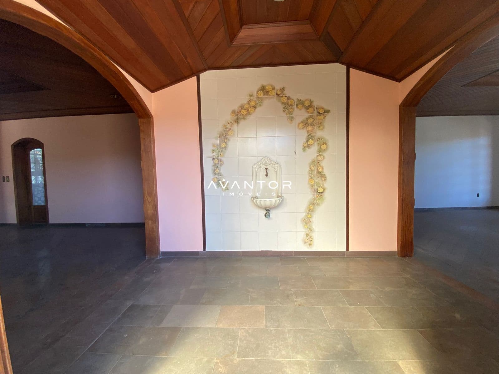 Casa Comercial com 5 salas para alugar em Menino Jesus, Santa Maria/RS — foto 68 de 90
