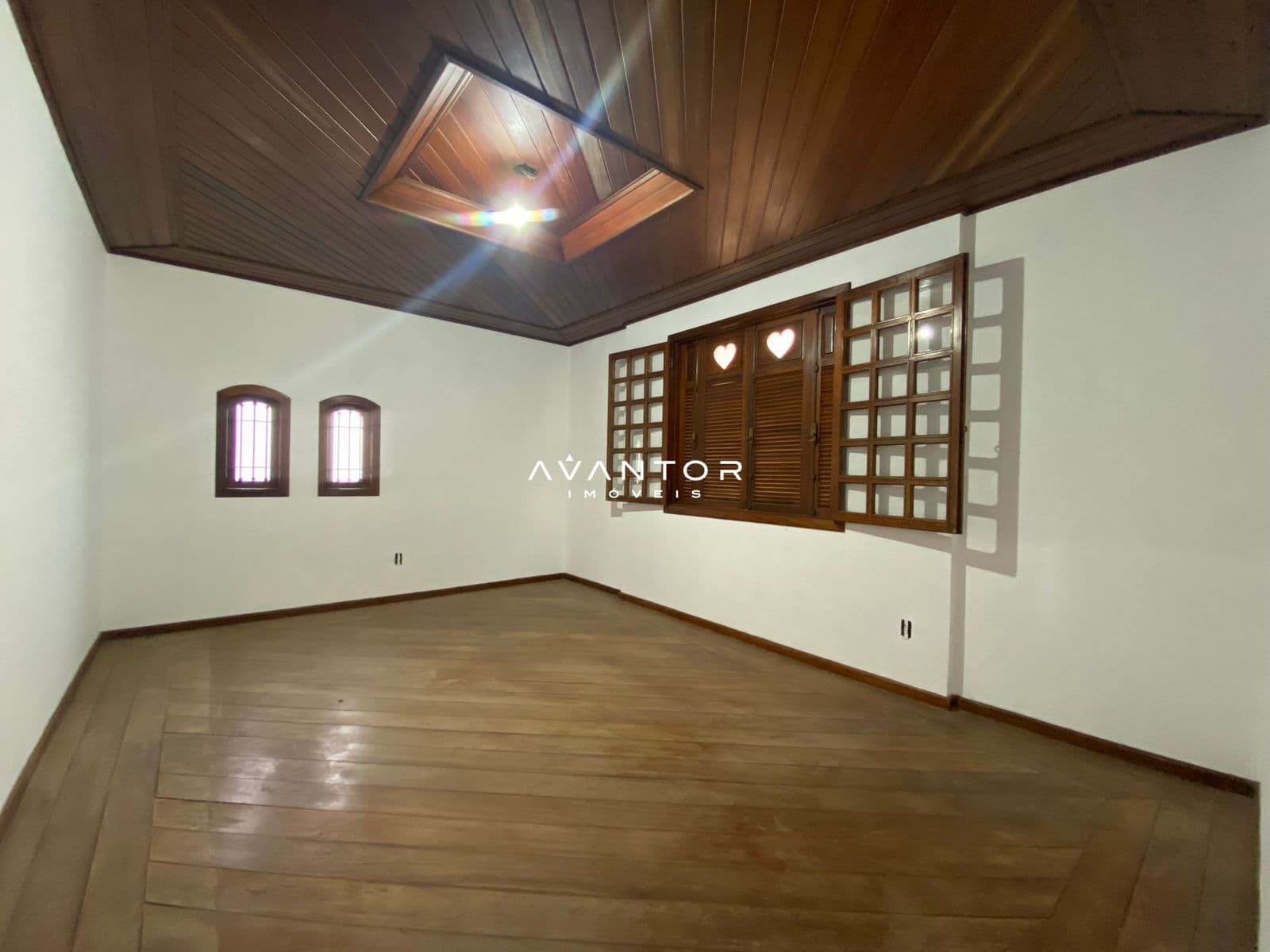 Casa Comercial com 5 salas para alugar em Menino Jesus, Santa Maria/RS — foto 72 de 90