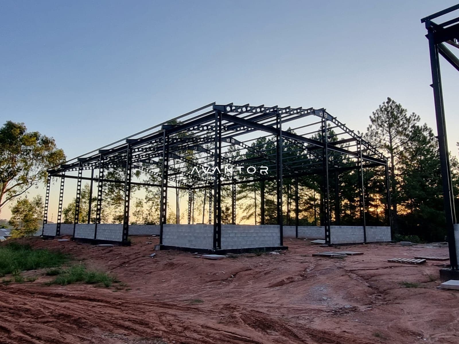 Pavilhão com 1 sala para alugar em Agro-Industrial, Santa Maria/RS — foto 2 de 5