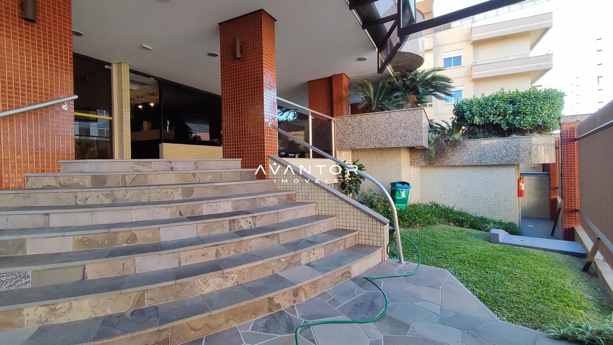Cobertura com 3 quartos à venda no Edifício Talismã, em Nossa Senhora Medianeira, Santa Maria/RS — foto 33 de 57