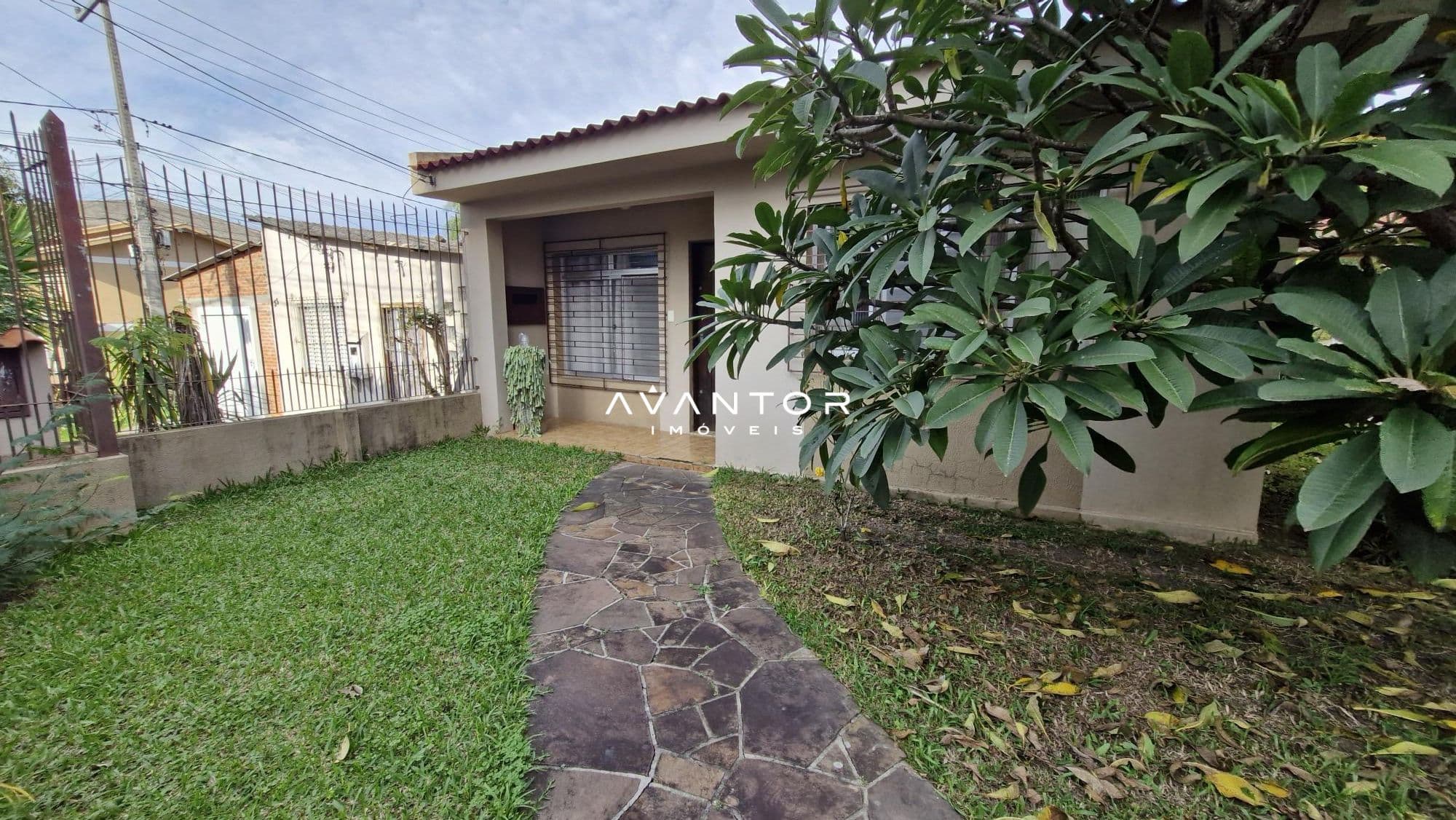 Casa com 3 quartos à venda em Nossa Senhora de Lourdes, Santa Maria/RS — foto 2 de 18