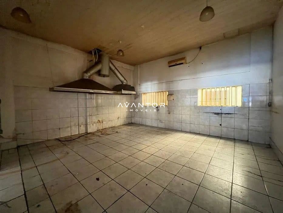 Pavilhão com 3 salas para alugar em Duque de Caxias, Santa Maria/RS — foto 19 de 23