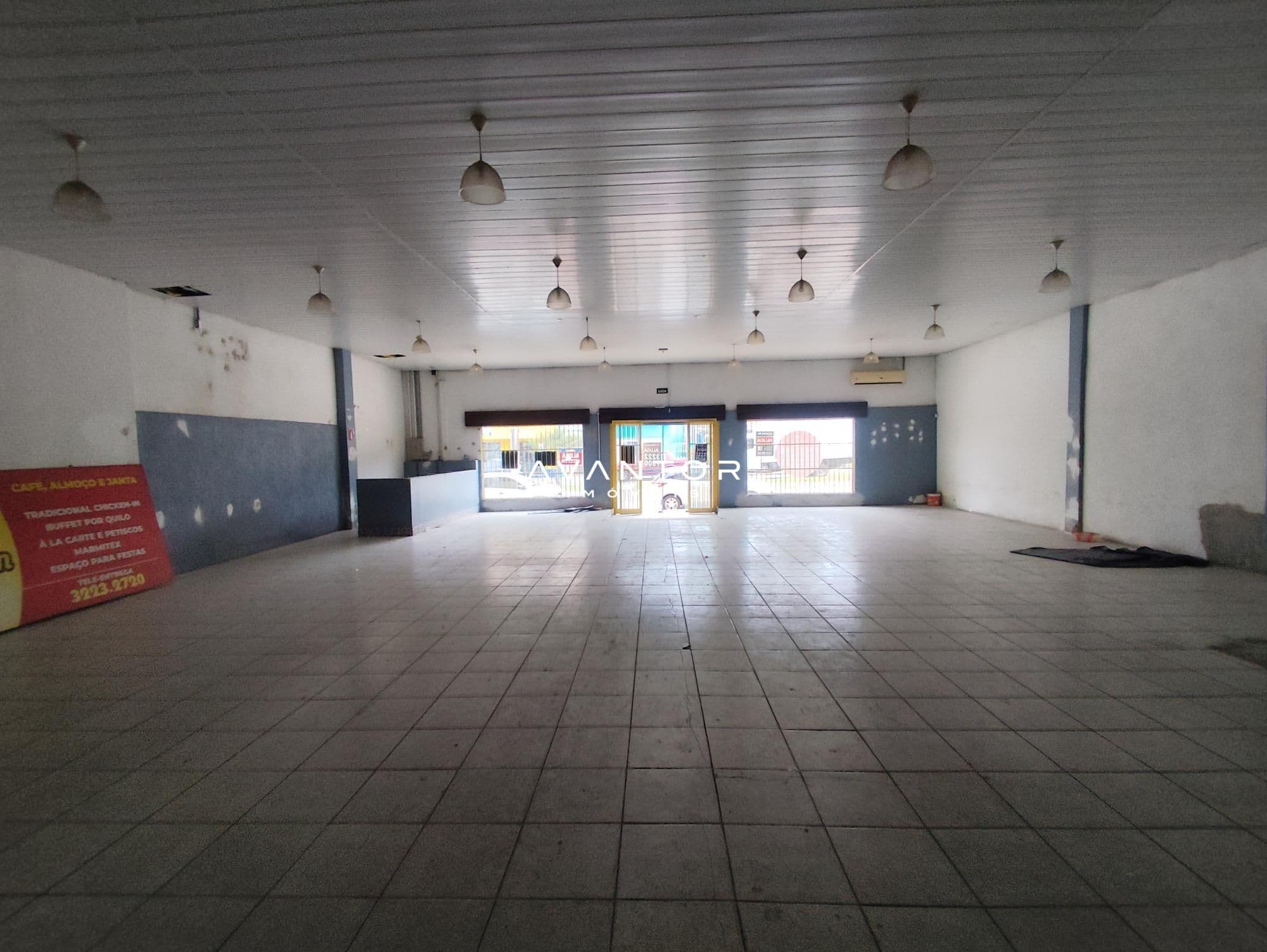 Pavilhão com 3 salas para alugar em Duque de Caxias, Santa Maria/RS — foto 6 de 23