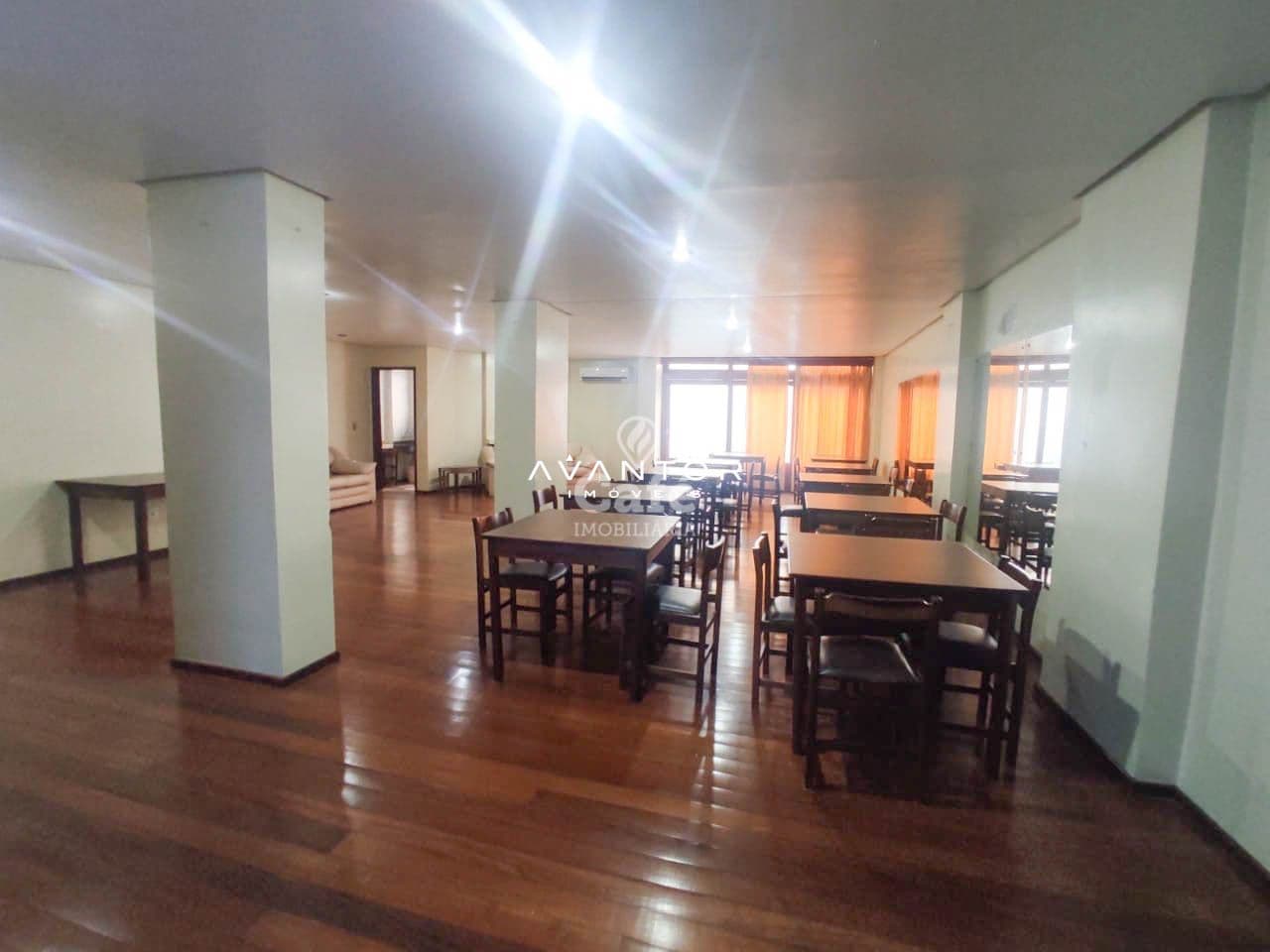 Apartamento com 5 quartos à venda no Edifício Nova Zelandia, em Centro, Santa Maria/RS — foto 8 de 34