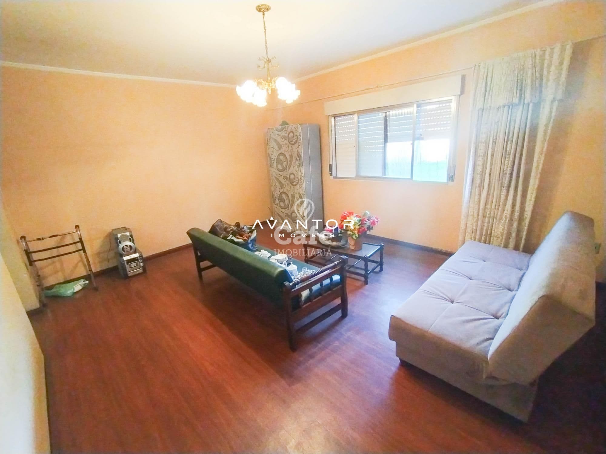Casa, Terreno, 11x47m², 2 Dormitórios, 2 Banheiros, 3 Vagas, Salão de festas, Nossa Senhor — Casa com 2 quartos à venda em Nossa Senhora do Rosário, Santa Maria/RS