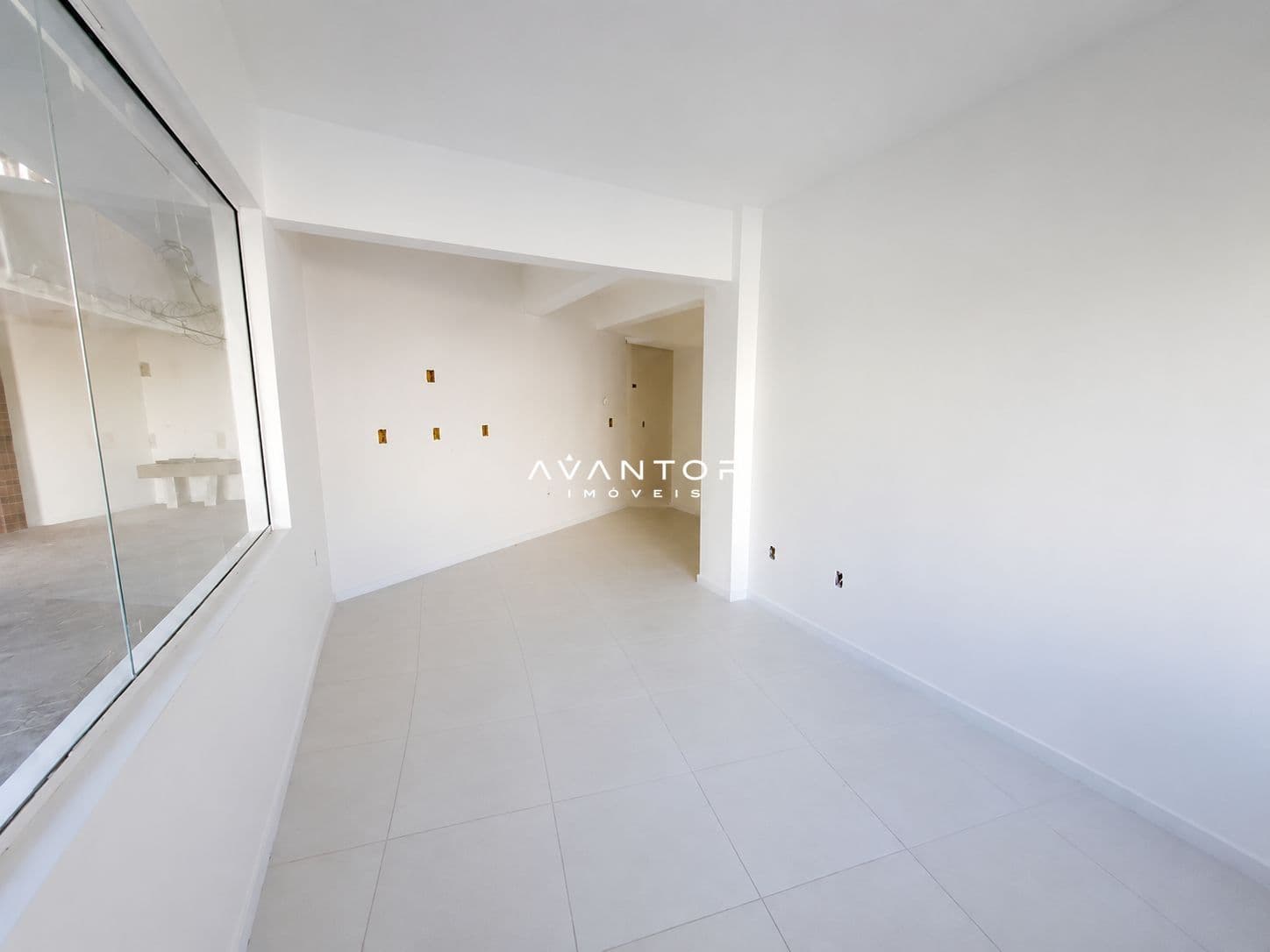 Sala Comercial com 3 salas para alugar no Residencial Edson, em Nossa Senhora de Fátima, Santa Maria/RS — foto 4 de 7