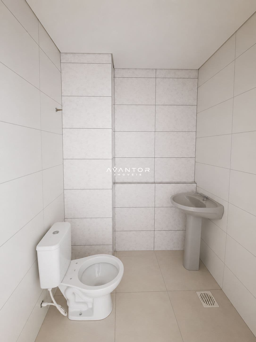 Sala Comercial com 3 salas para alugar no Residencial Edson, em Nossa Senhora de Fátima, Santa Maria/RS — foto 6 de 7