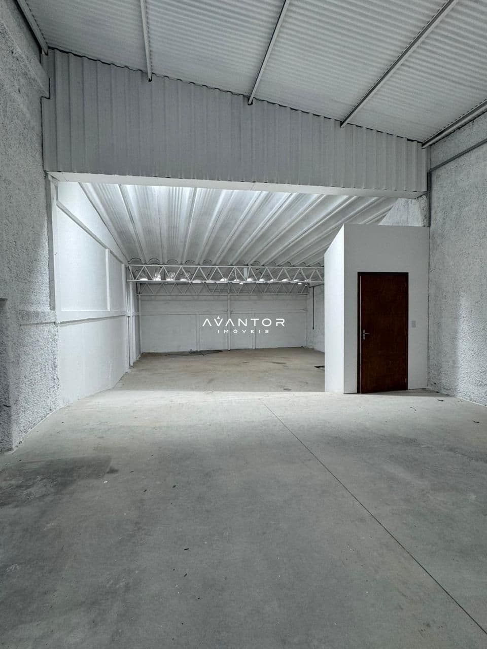 Pavilhão com 1 sala para alugar em Juscelino Kubitschek, Santa Maria/RS — foto 3 de 3