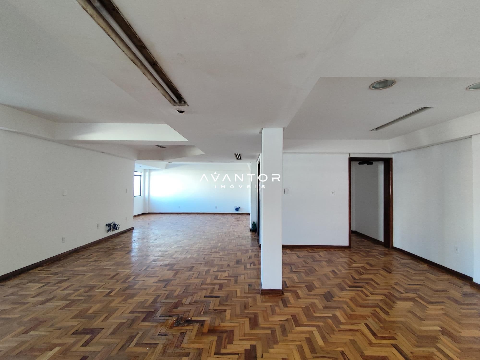 Sala Comercial com 1 sala à venda em Nossa Senhora de Fátima, Santa Maria/RS — foto 2 de 4