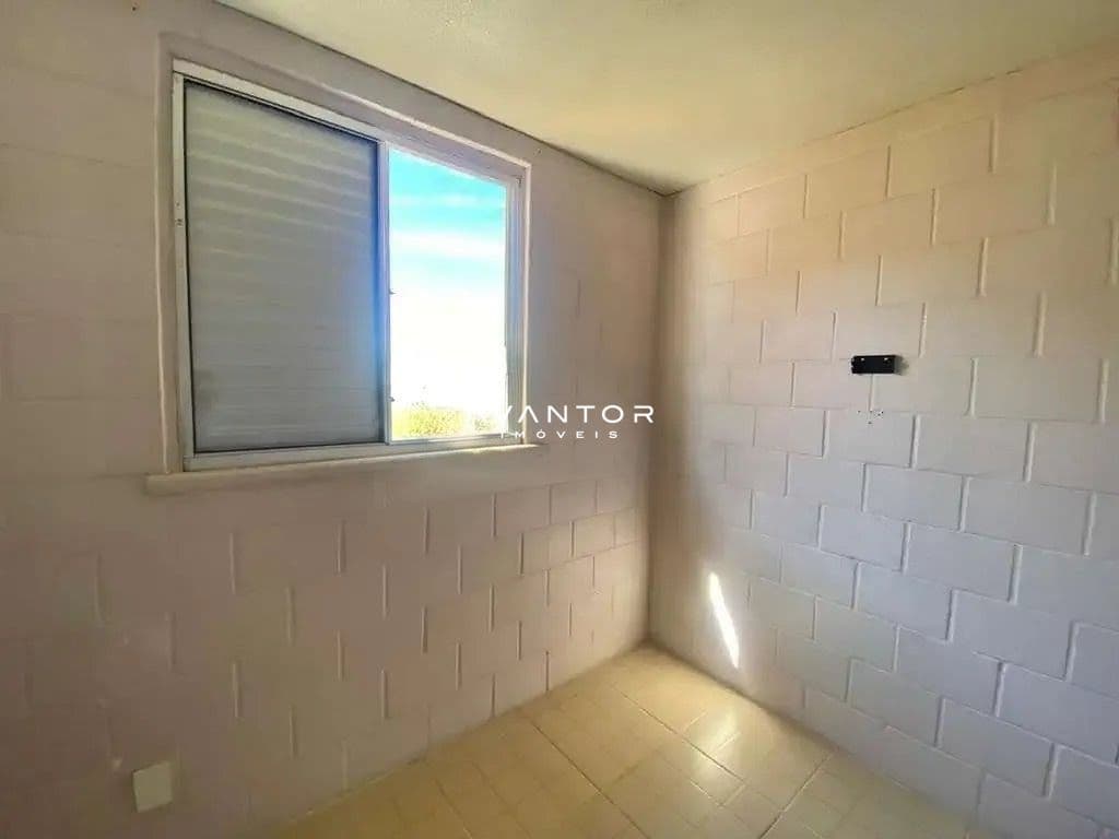 Apartamento com 2 quartos à venda no Conjunto Residencial Luis Bavaresco, em Uglione, Santa Maria/RS — foto 9 de 12