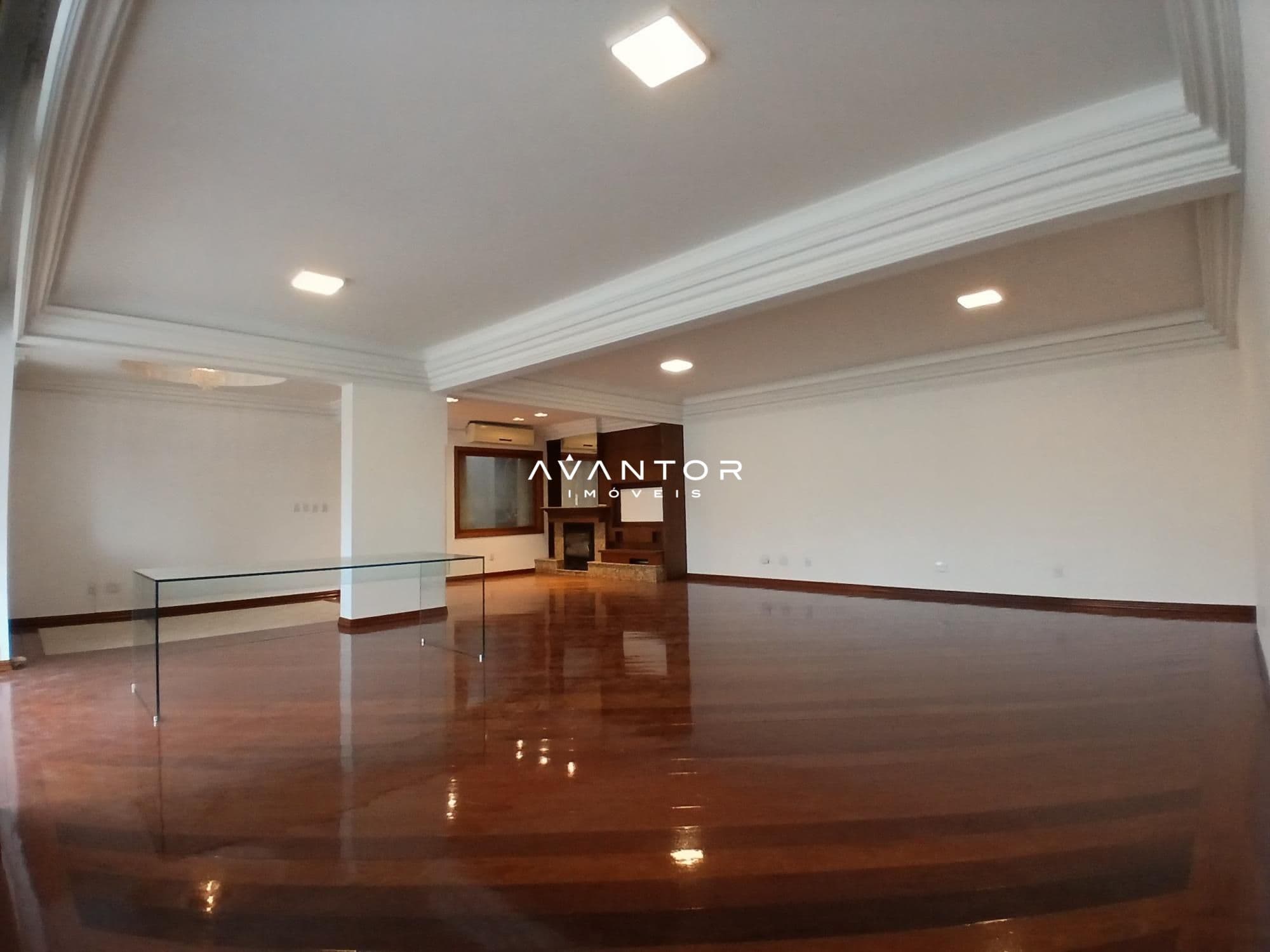 Apartamento com 3 quartos para alugar no Residencial Royal Palace, em Centro, Santa Maria/RS — foto 4 de 39