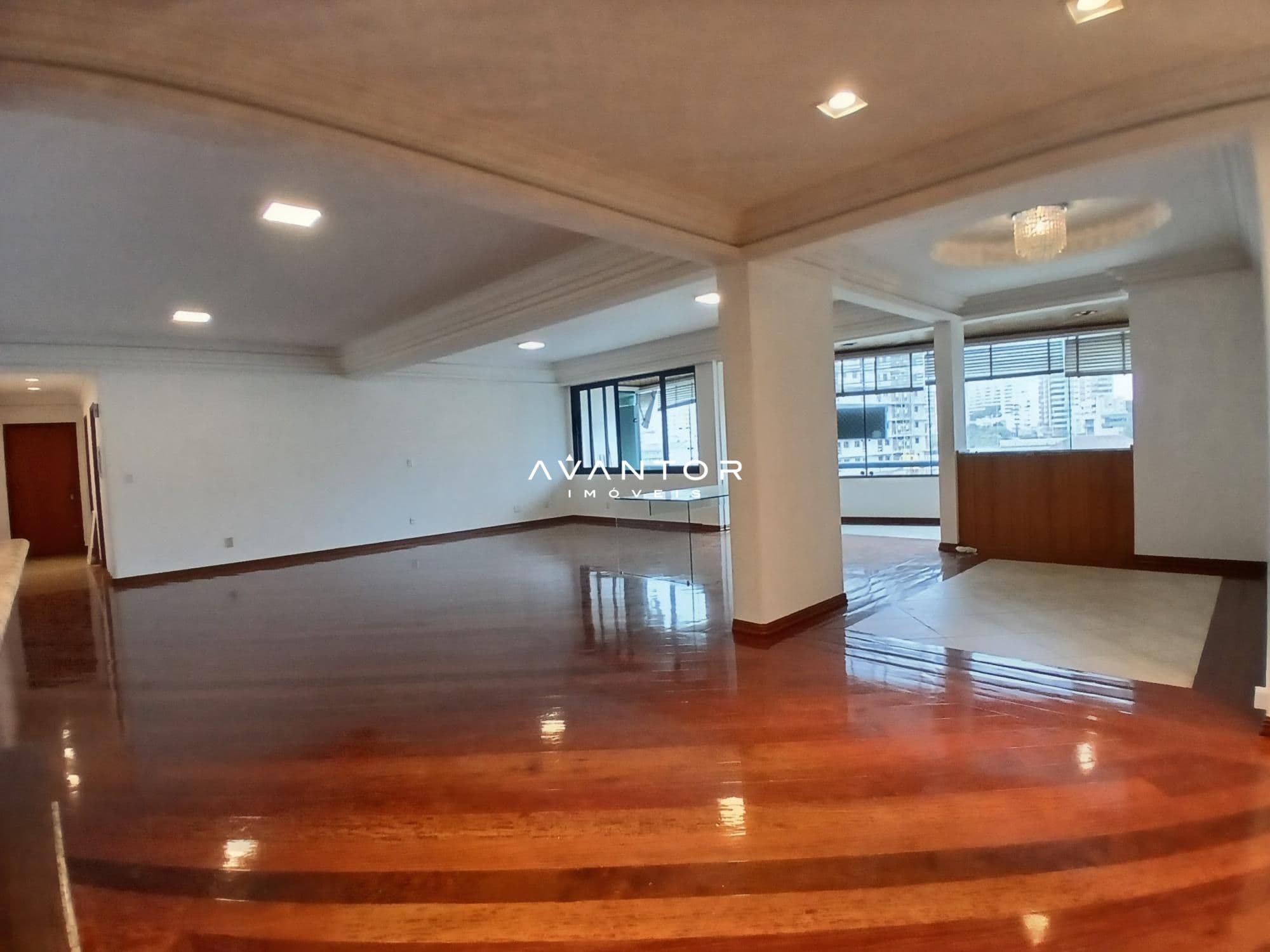 Apartamento com 3 quartos para alugar no Residencial Royal Palace, em Centro, Santa Maria/RS — foto 5 de 39
