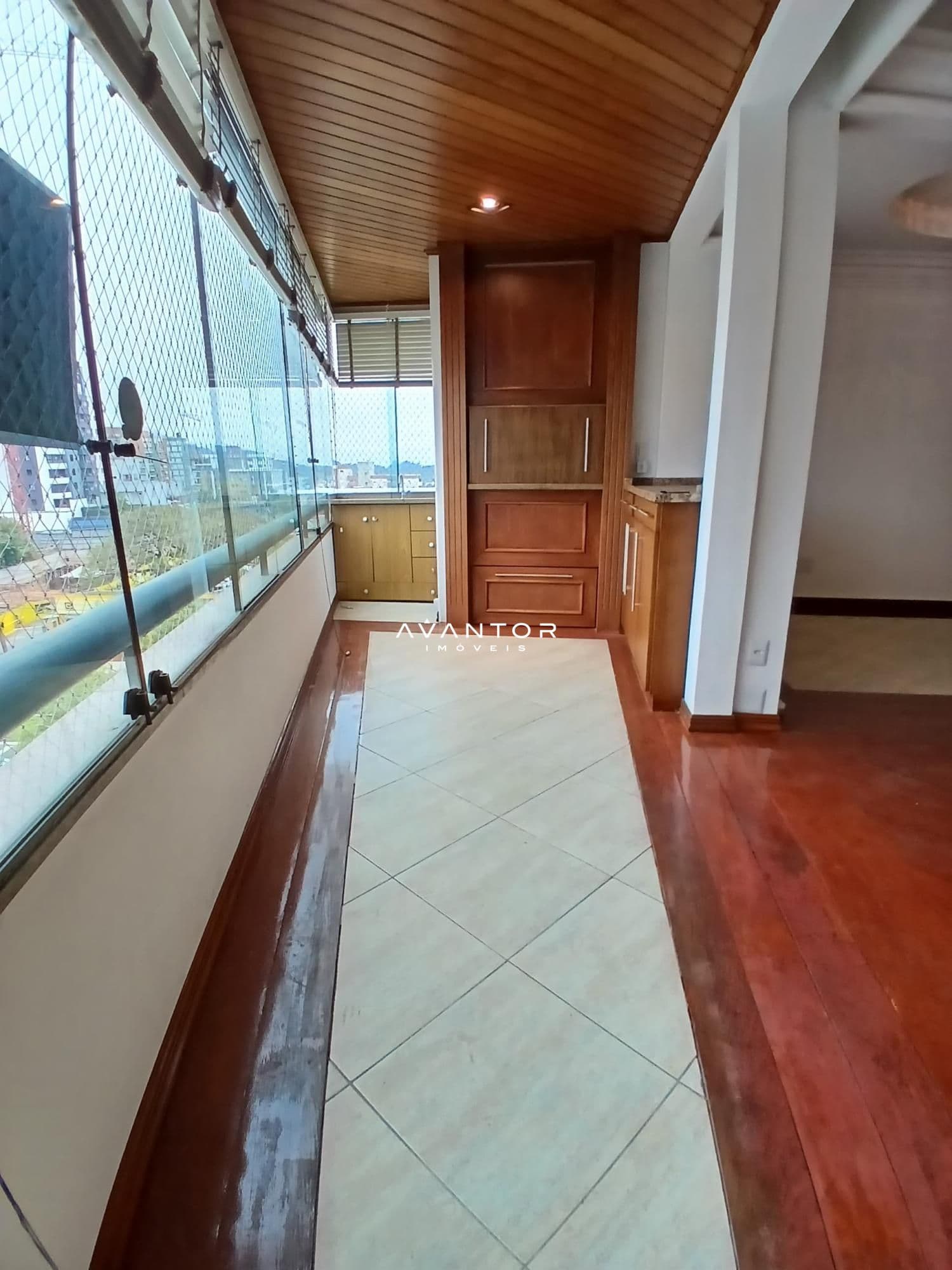 Apartamento com 3 quartos para alugar no Residencial Royal Palace, em Centro, Santa Maria/RS — foto 10 de 39