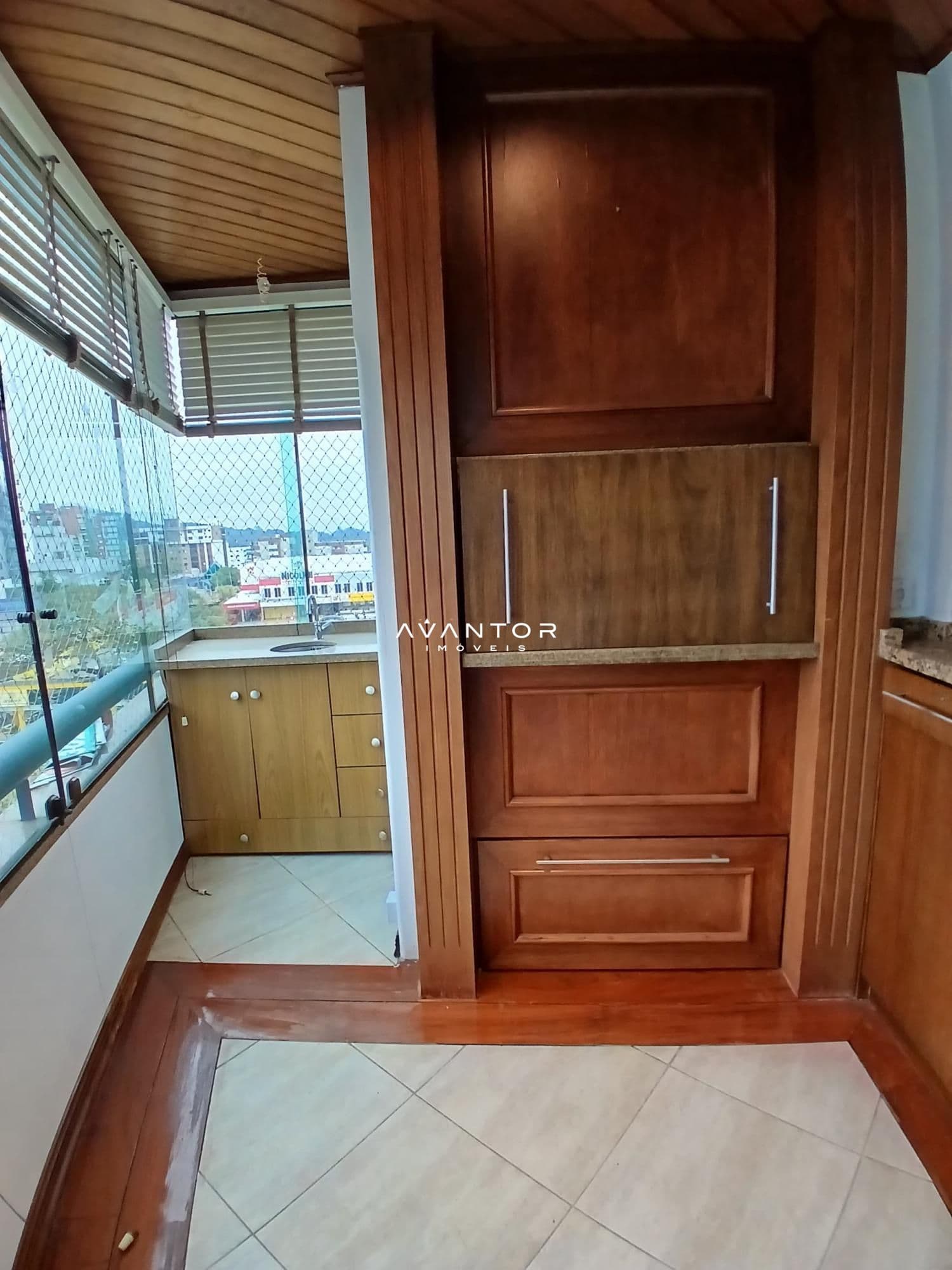 Apartamento com 3 quartos para alugar no Residencial Royal Palace, em Centro, Santa Maria/RS — foto 11 de 39