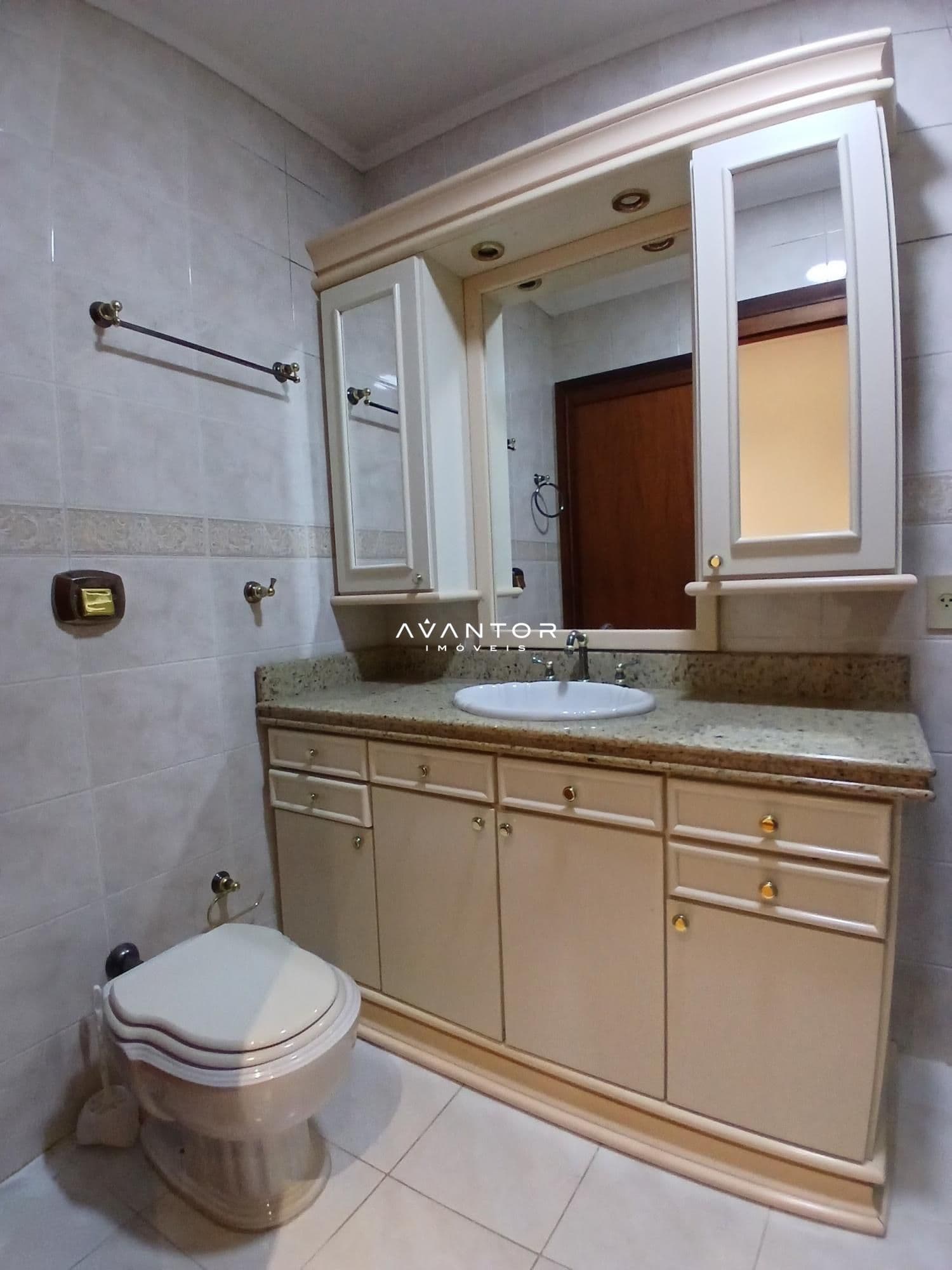 Apartamento com 3 quartos para alugar no Residencial Royal Palace, em Centro, Santa Maria/RS — foto 17 de 39