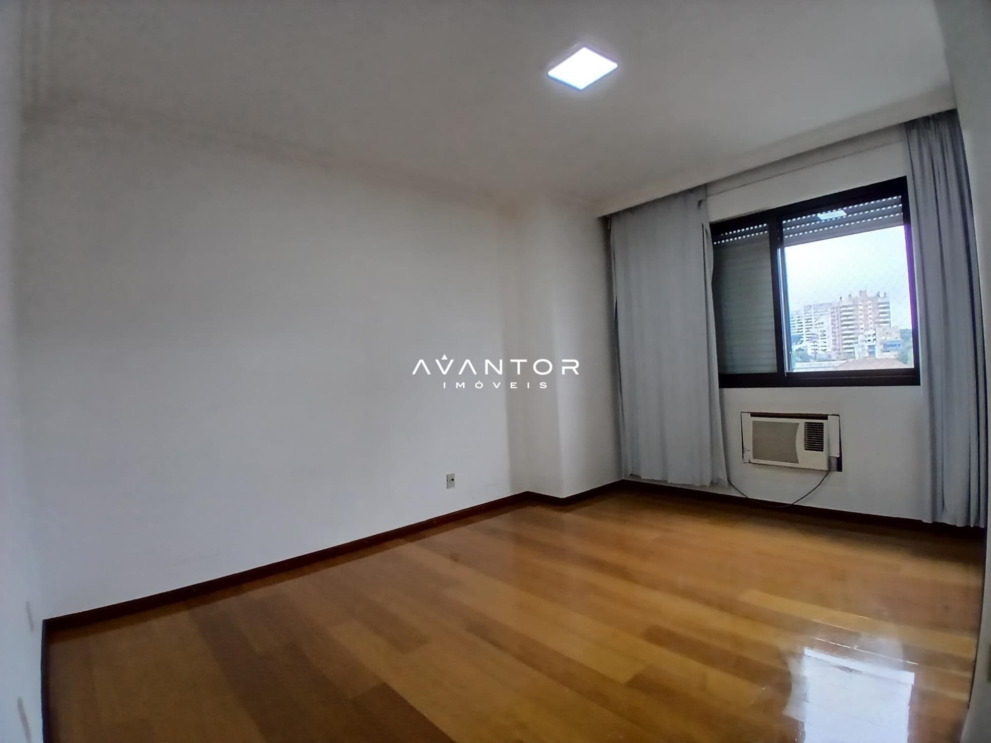 Apartamento com 3 quartos para alugar no Residencial Royal Palace, em Centro, Santa Maria/RS — foto 19 de 39