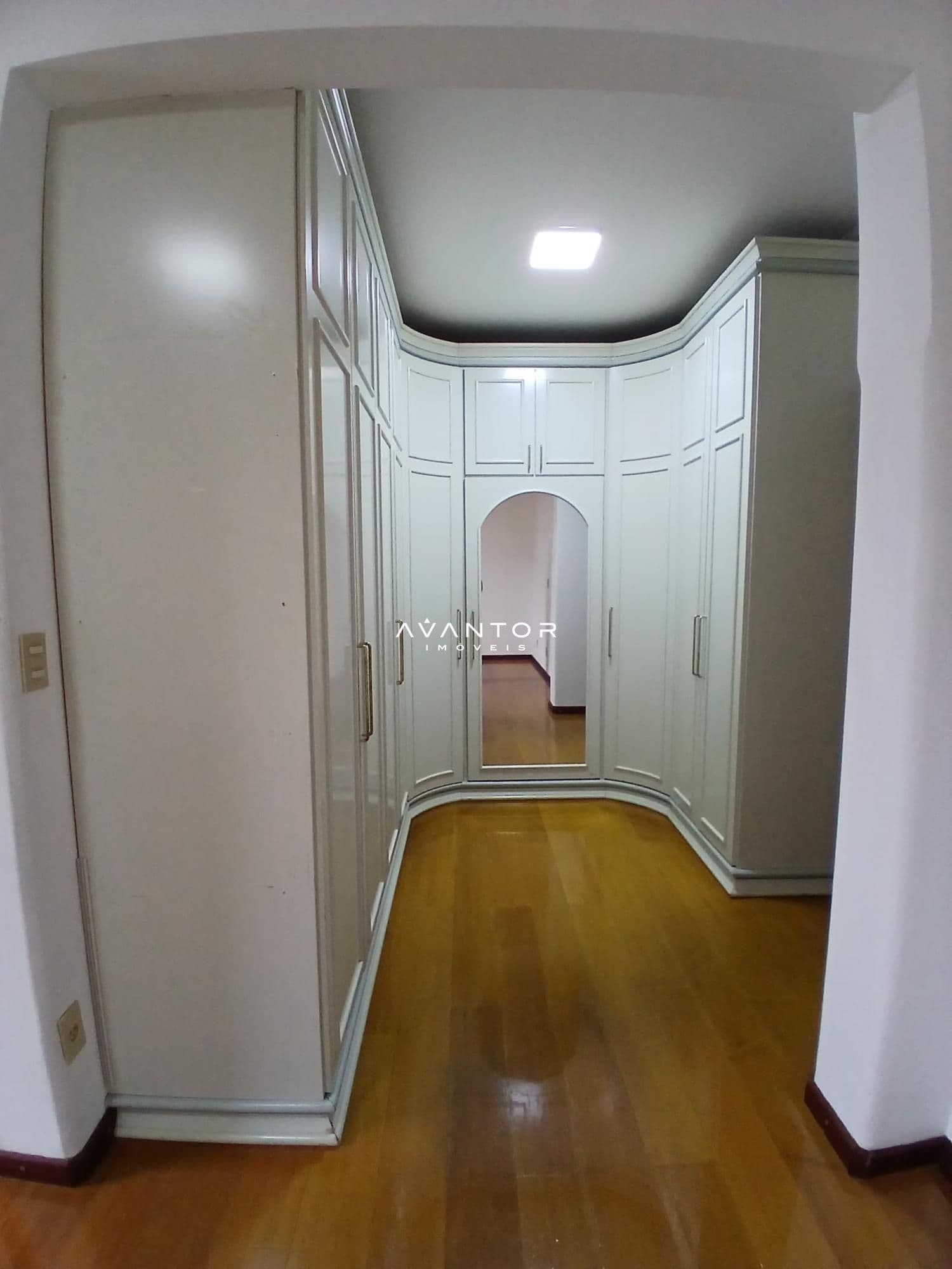 Apartamento com 3 quartos para alugar no Residencial Royal Palace, em Centro, Santa Maria/RS — foto 21 de 39