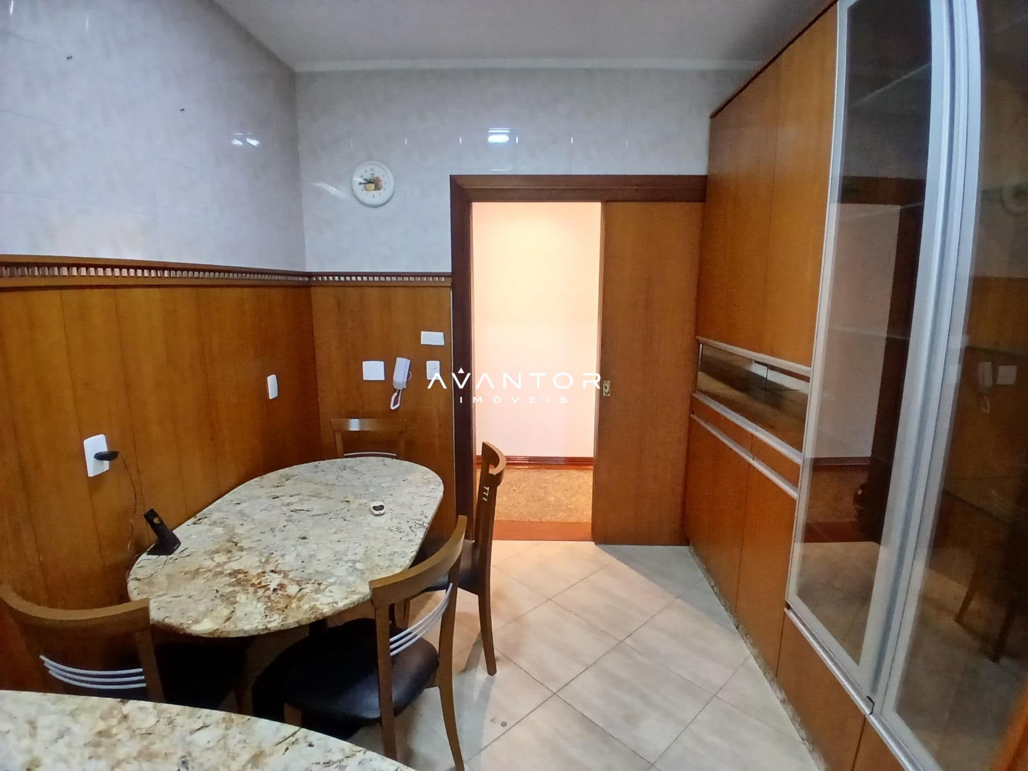 Apartamento com 3 quartos para alugar no Residencial Royal Palace, em Centro, Santa Maria/RS — foto 32 de 39