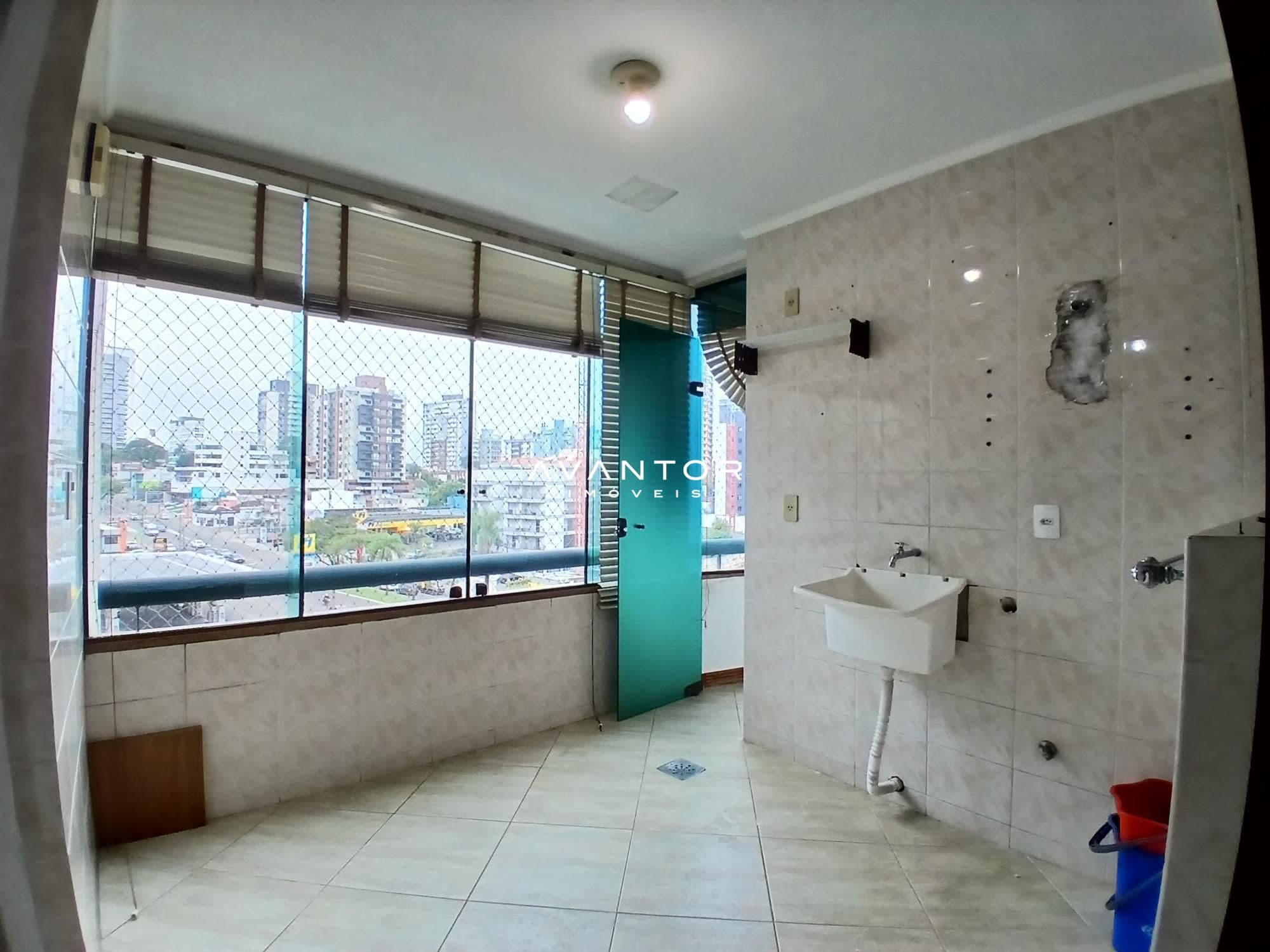 Apartamento com 3 quartos para alugar no Residencial Royal Palace, em Centro, Santa Maria/RS — foto 35 de 39