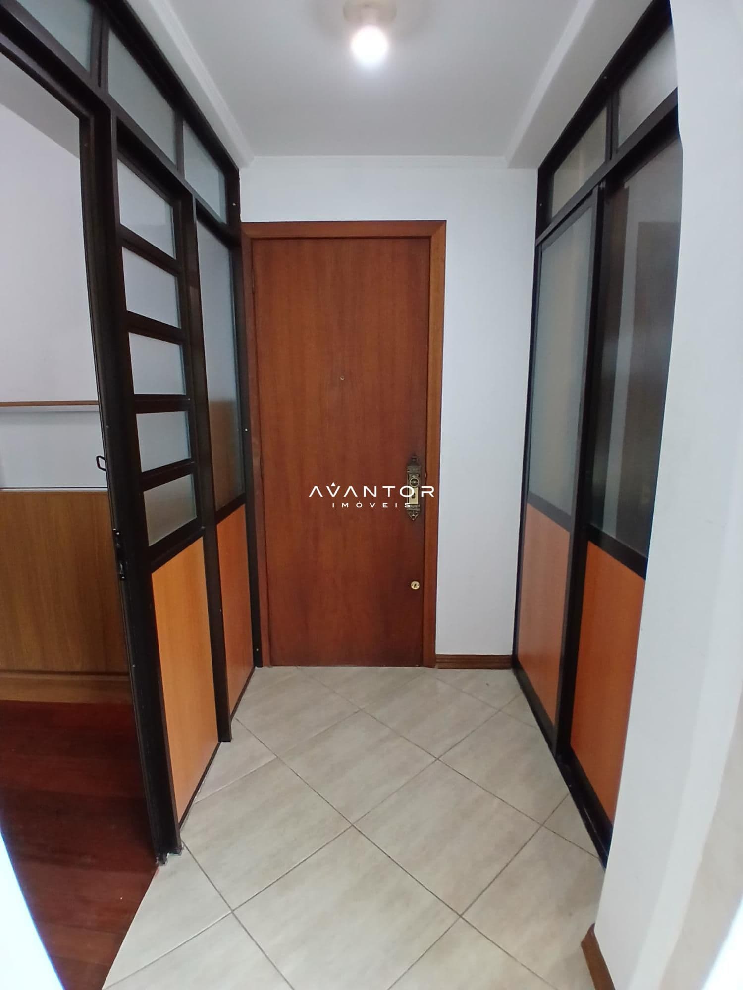 Apartamento com 3 quartos para alugar no Residencial Royal Palace, em Centro, Santa Maria/RS — foto 37 de 39