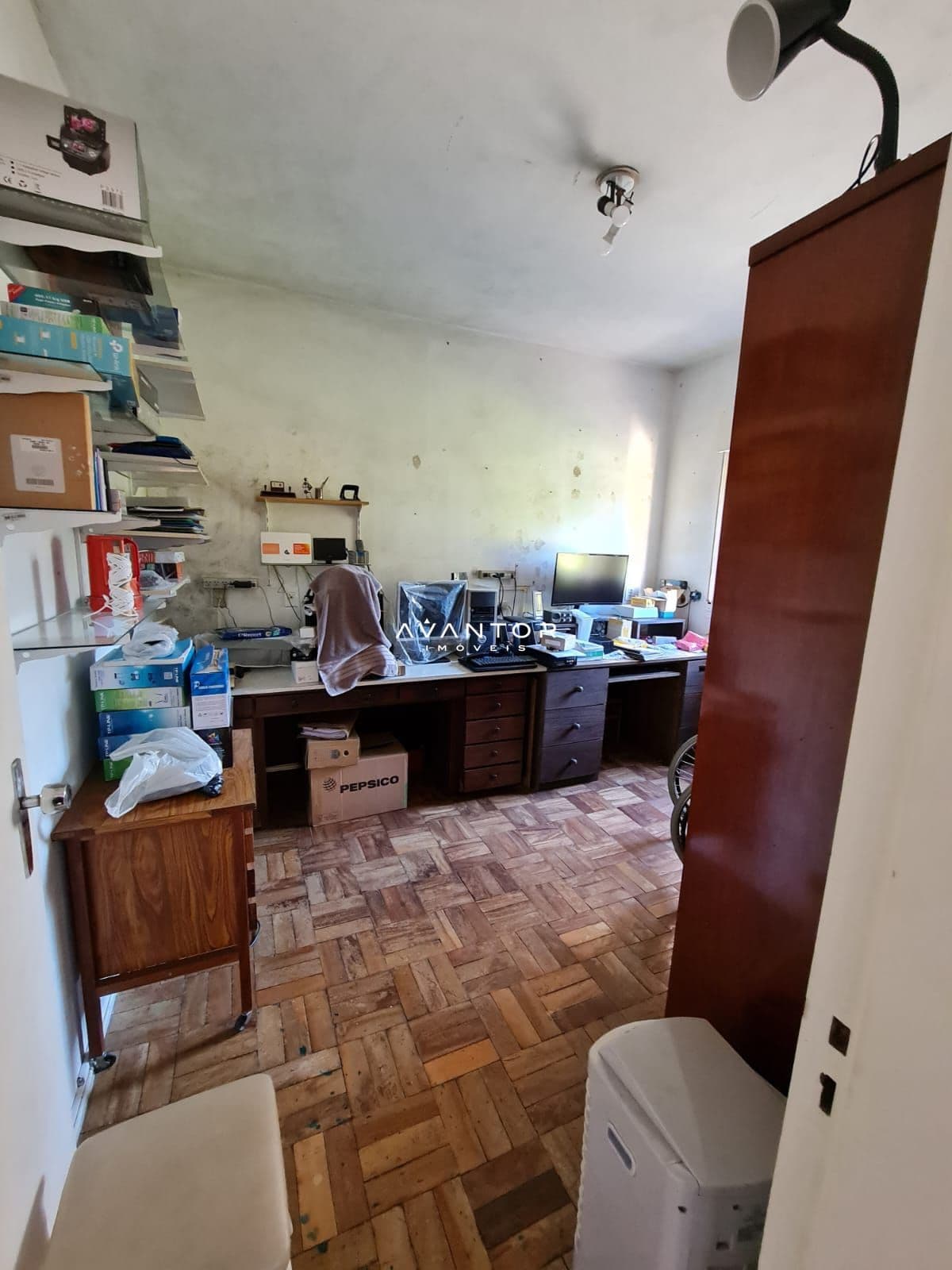 Casa com 4 quartos à venda em Tomazetti, Santa Maria/RS — foto 8 de 37