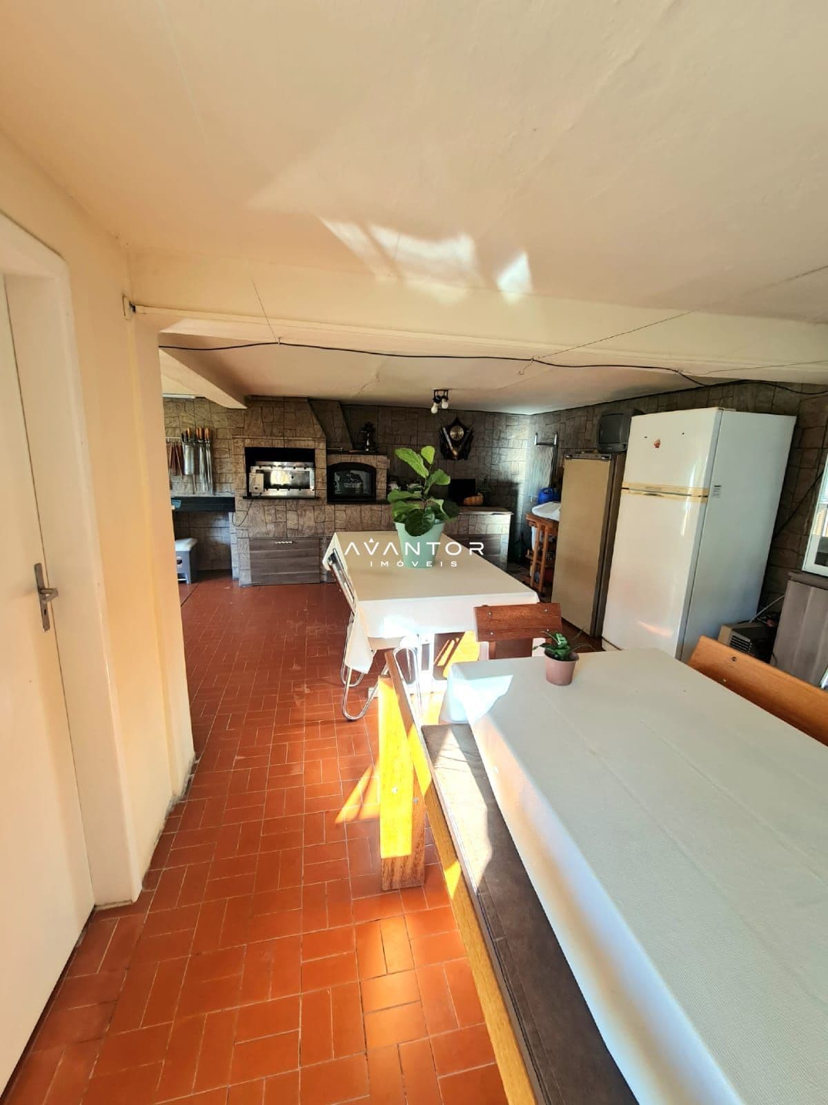Casa com 4 quartos à venda em Tomazetti, Santa Maria/RS — foto 28 de 37