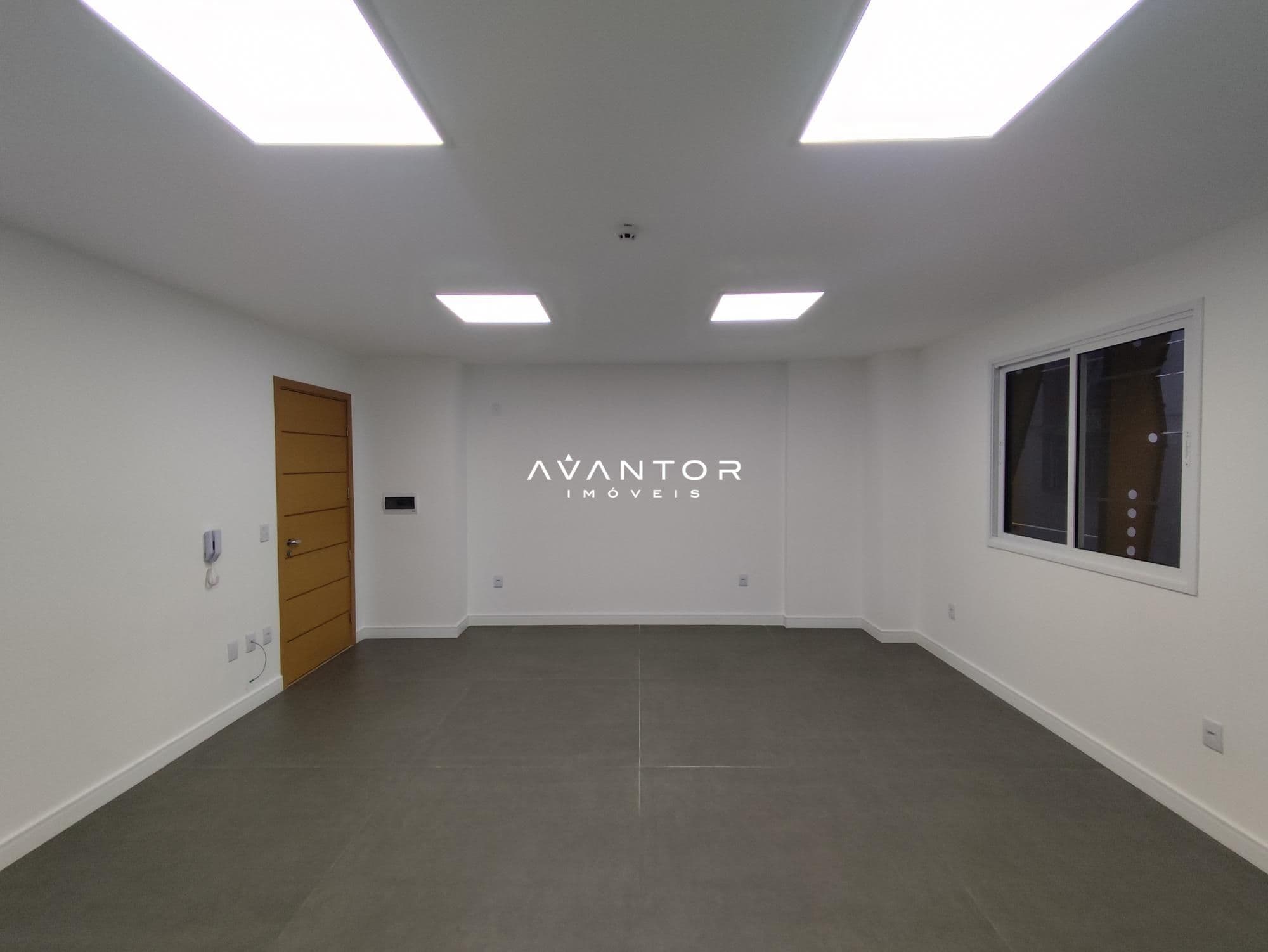 Sala Comercial com 1 sala à venda no Residencial Espírito Santo, em Centro, Santa Maria/RS