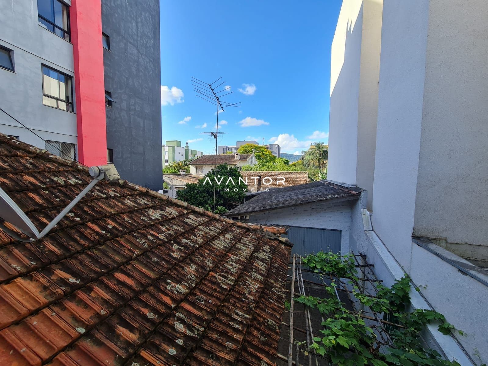 Casa com 4 quartos à venda em Camobi, Santa Maria/RS — foto 2 de 20
