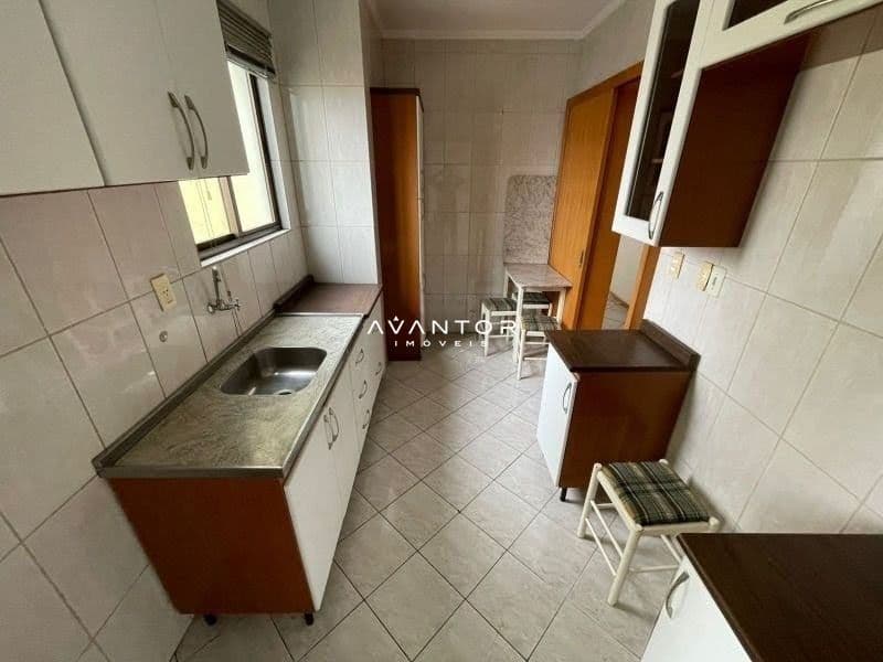 Apartamento com 3 quartos para alugar no Edifício Vina Del Mar, em Centro, Santa Maria/RS — foto 9 de 10