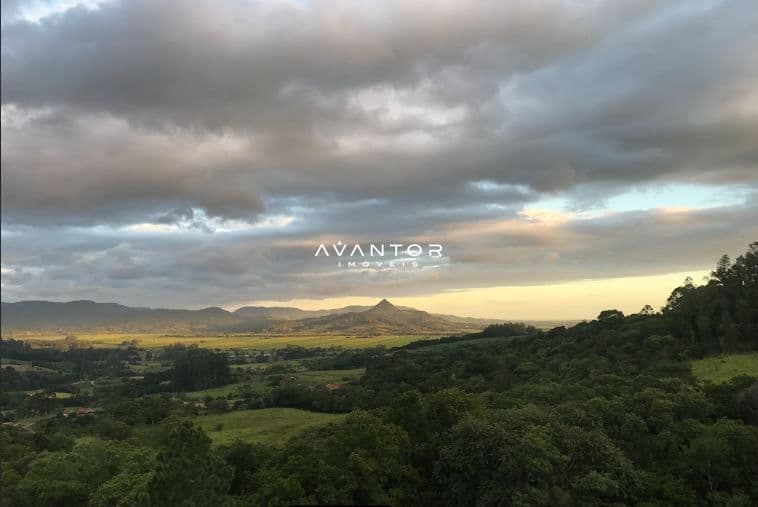 Chácara com 2 quartos à venda em Zona rural, Dona Francisca/RS