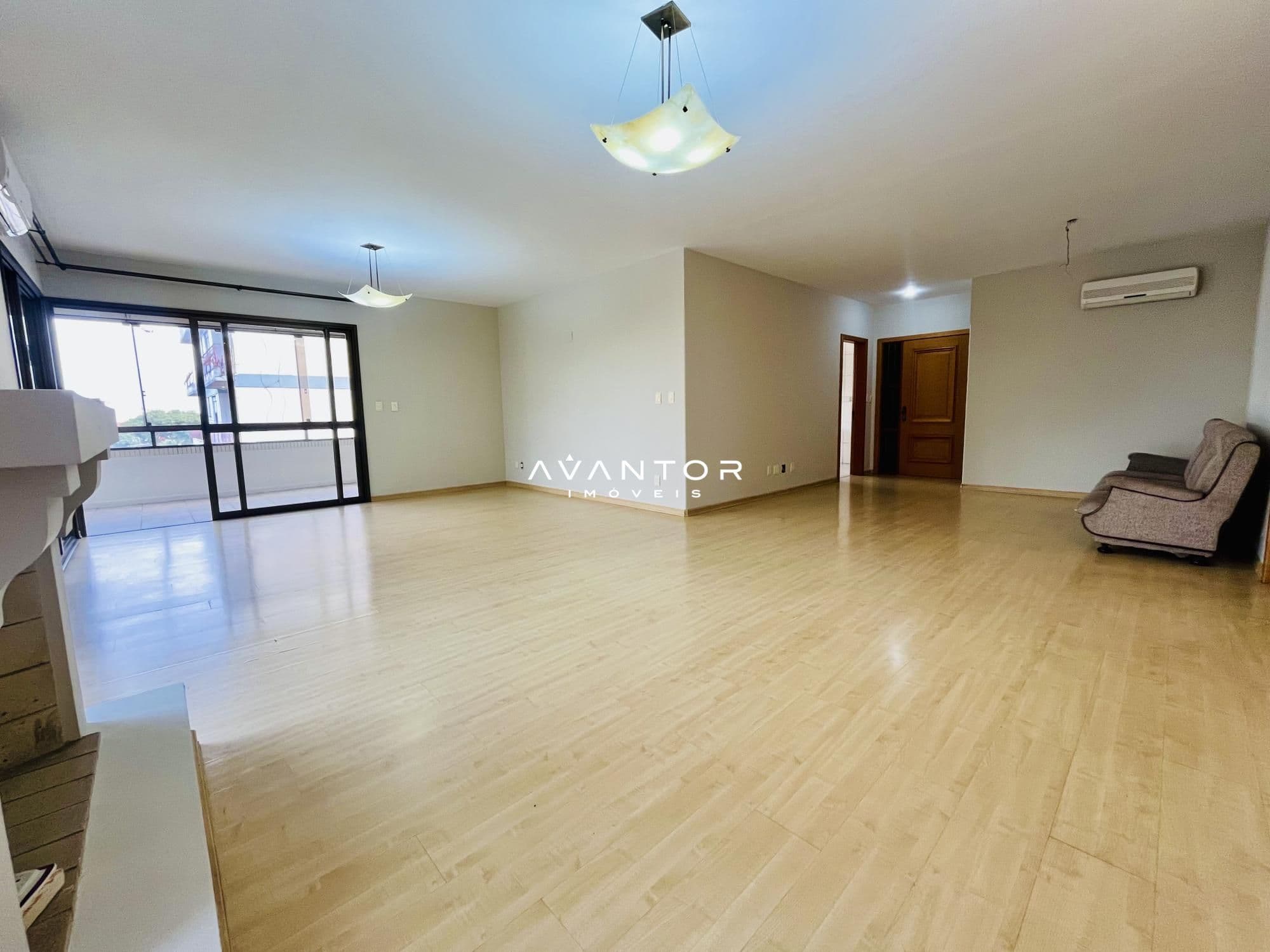 Apartamento com 3 quartos à venda no Residencial Royal Victoria, em Nossa Senhora Medianeira, Santa Maria/RS — foto 6 de 25