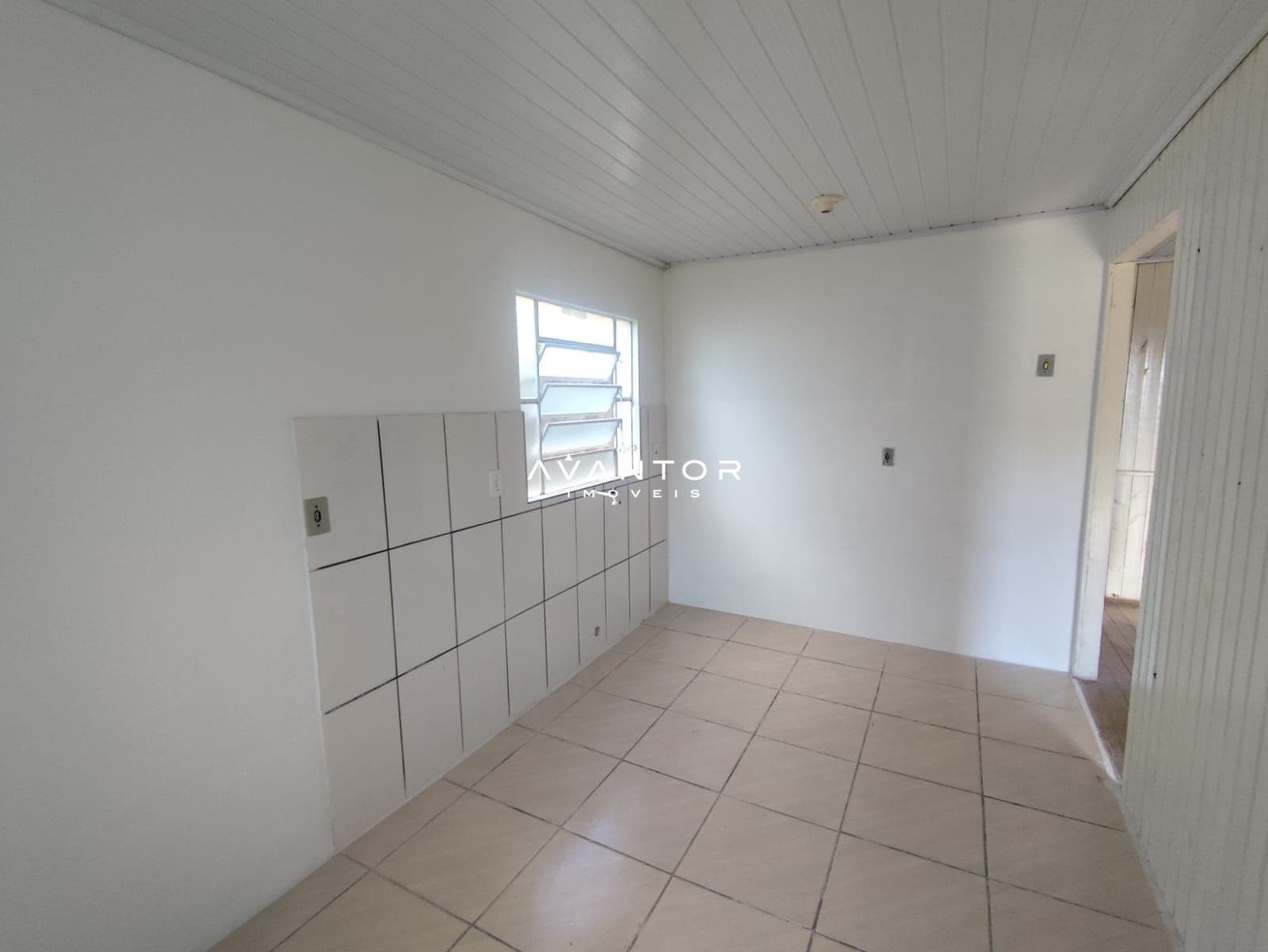 Casa com 2 quartos para alugar em Itararé, Santa Maria/RS — foto 5 de 11