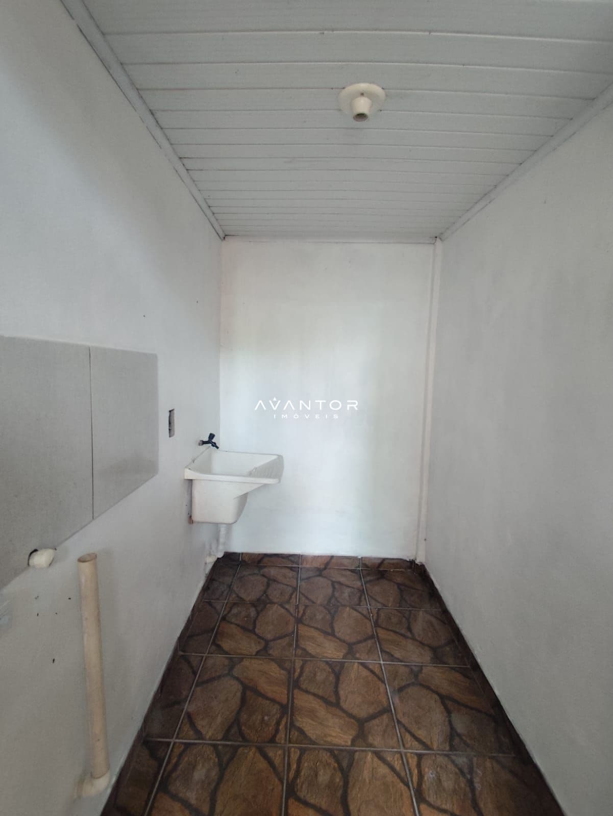 Casa com 2 quartos para alugar em Itararé, Santa Maria/RS — foto 11 de 11