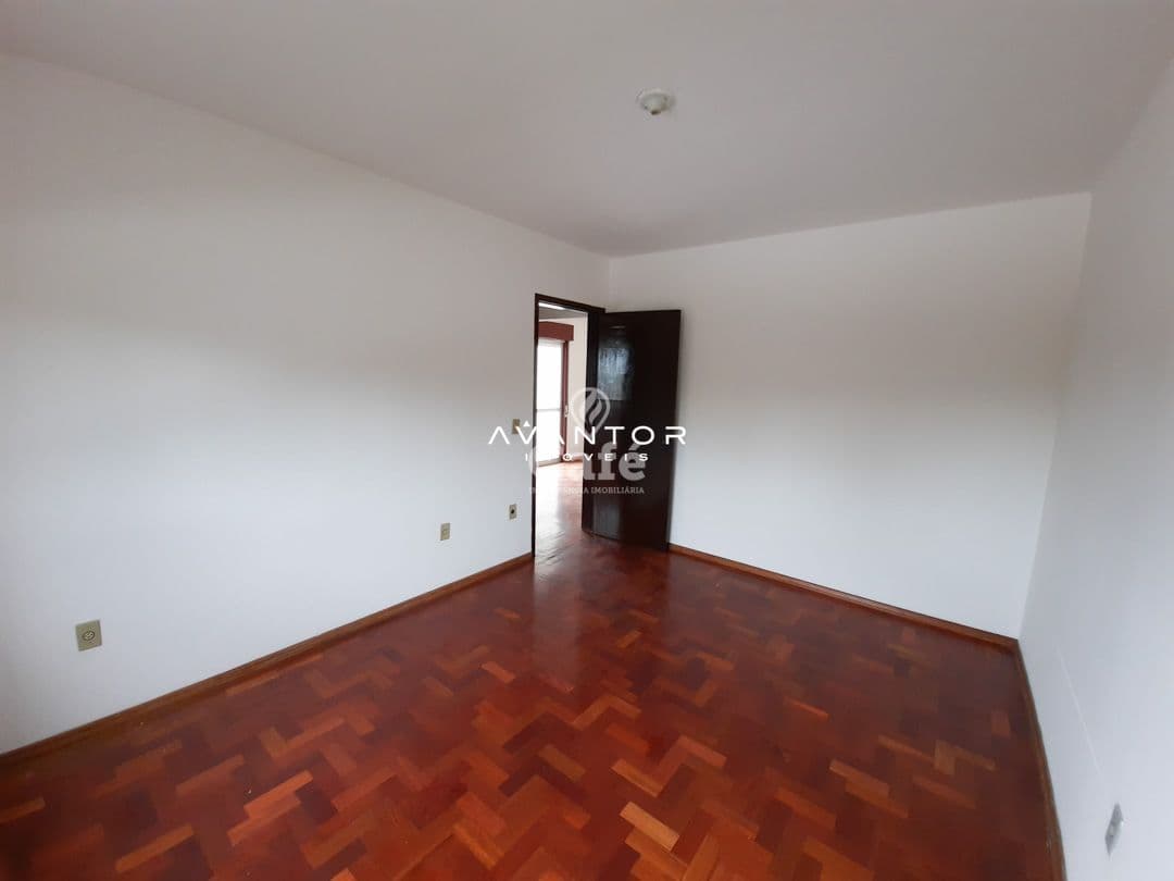 Apartamento com 3 quartos para alugar no Residencial Jurach, em Patronato, Santa Maria/RS — foto 4 de 16
