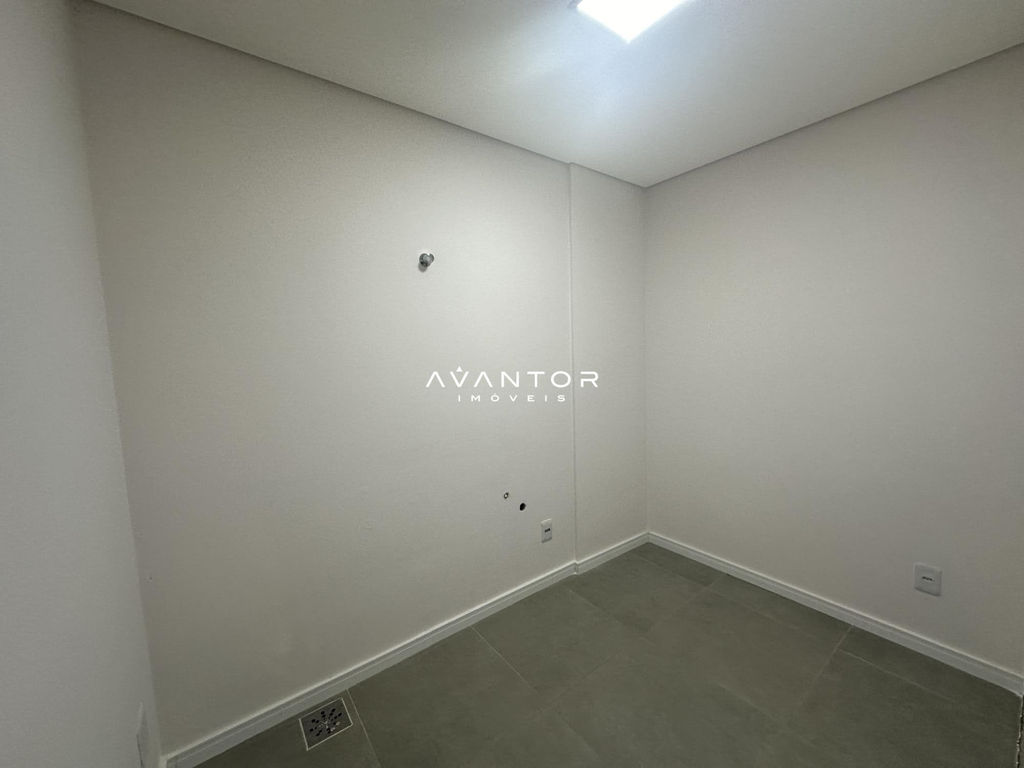Sala Comercial com 1 sala para alugar no Residencial Espírito Santo, em Centro, Santa Maria/RS — foto 9 de 9