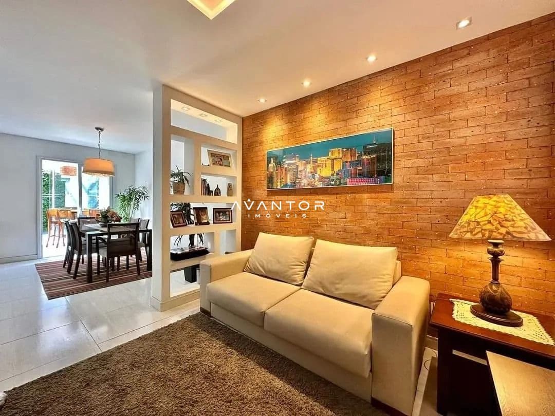 Sala de estar integrada à cozinha — Casa com 3 quartos à venda no Condomínio Providence, em São José, Santa Maria/RS
