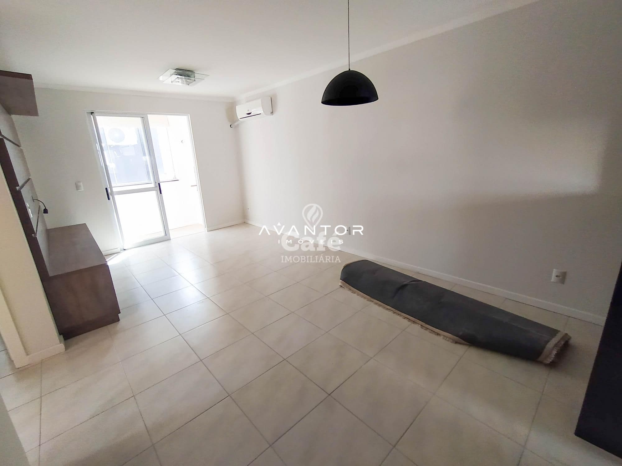 Apartamento com 2 quartos à venda no Residencial Torrelavega, em Bonfim, Santa Maria/RS — foto 2 de 13