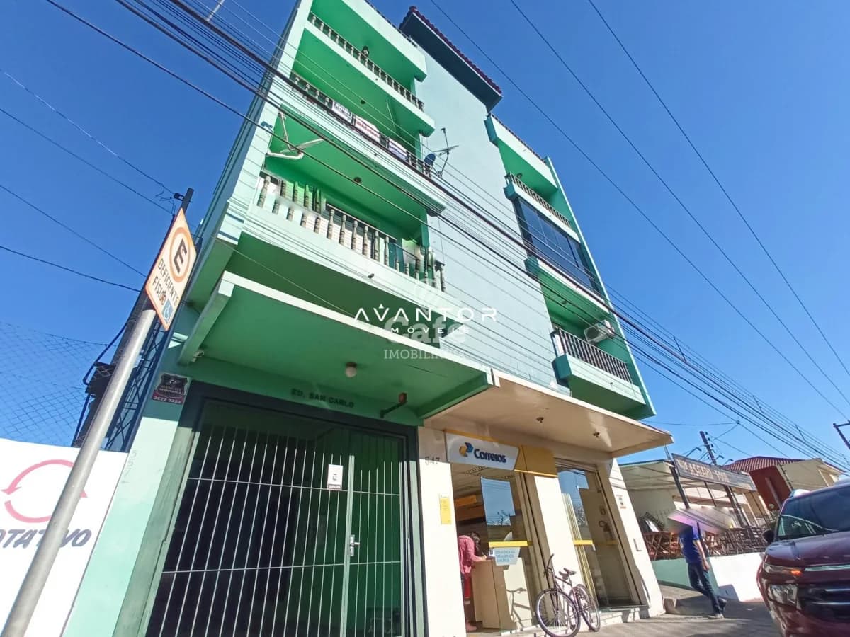 Apartamento 2 dormitórios, sala de estar, cozinha, área de serviço, banheiro social, sacad — Apartamento com 2 quartos à venda em Nossa Senhora de Fátima, Santa Maria/RS
